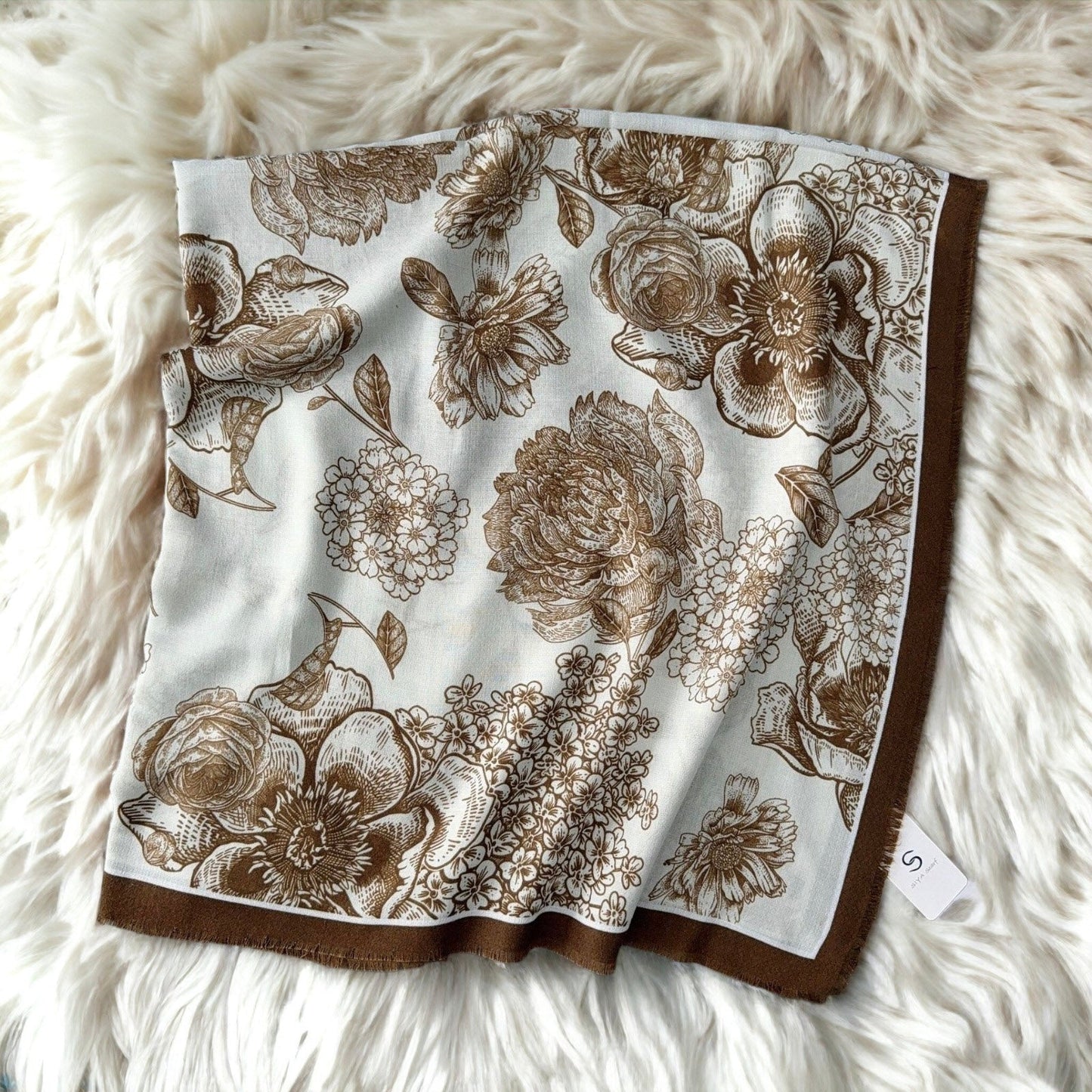 Light Luxury Floral Printed Large Square Scarf With Loose Beard