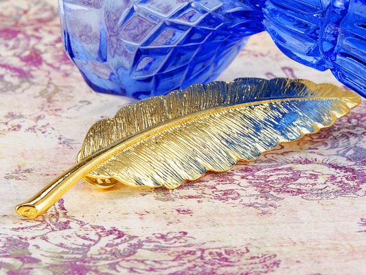 Etched Solitary Leaf Brooch