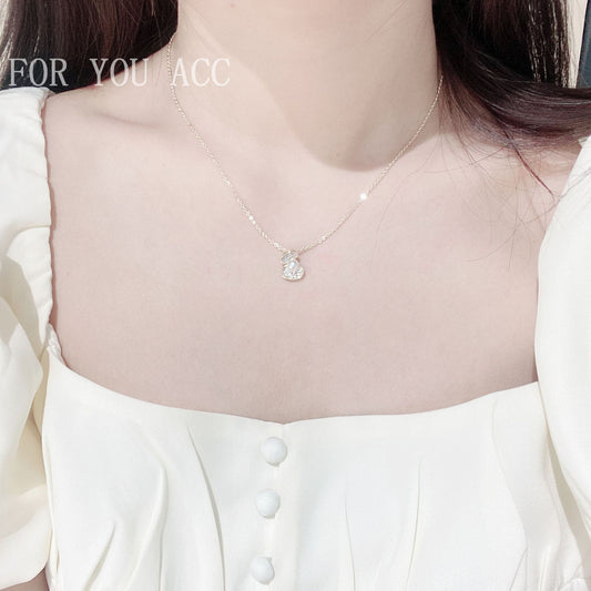 Seashell with Pearl Pendant Necklace