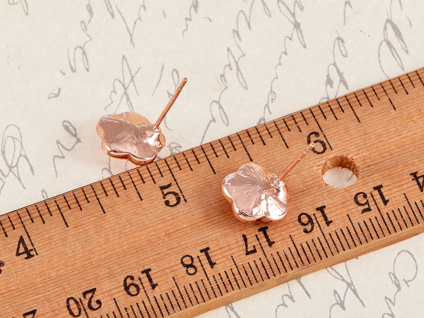 Swarovski Crystal Rose Pink Cherry Blossom Flower Stud Earrings