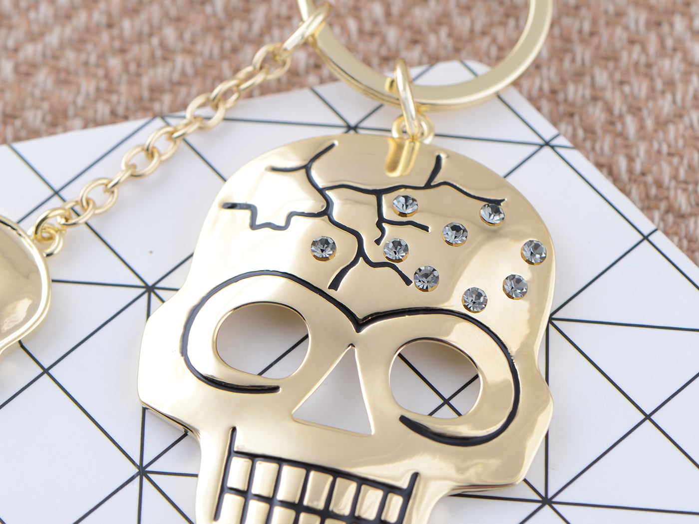 Cracked Spooky Two Skull Face Head Key Chain