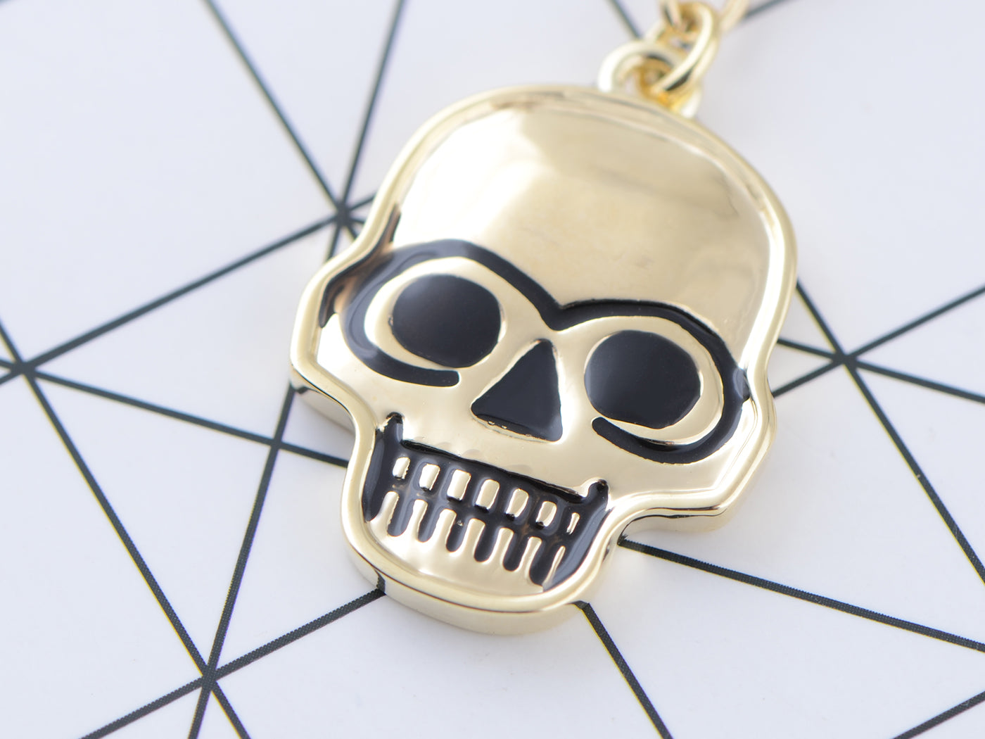 Cracked Spooky Two Skull Face Head Key Chain