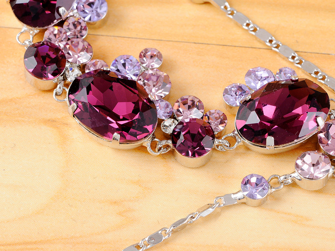 Swarovski Crystal Silver Purple Victorian Grape Necklace Earrings Set