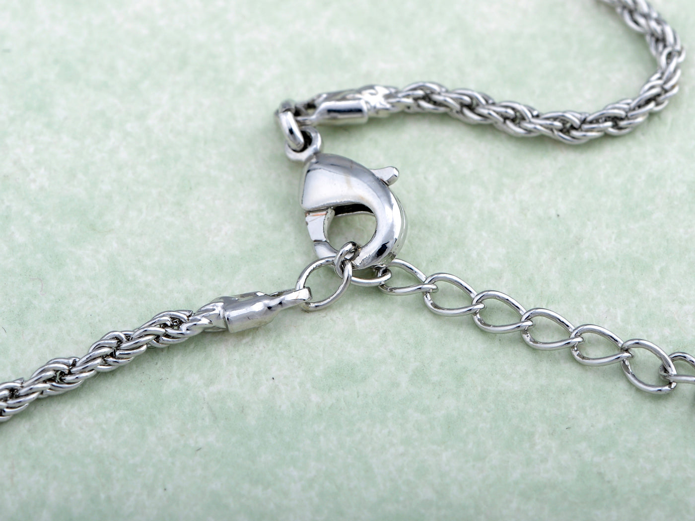 Swarovski Crystal Sapphire Pearl Center Daisy Element Earring Necklace Set