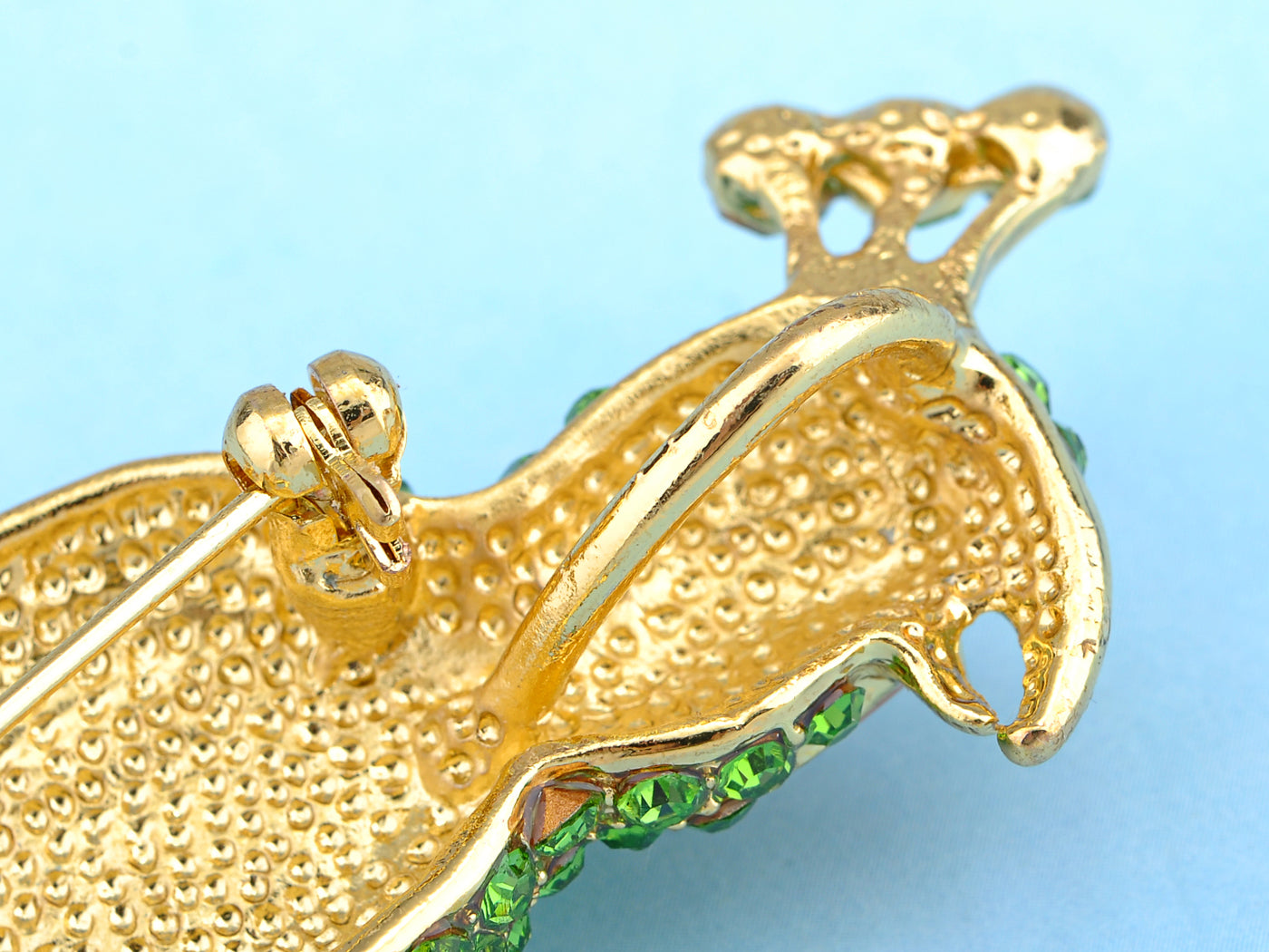 Green Enamel Tropical Parrot Bird Brooch Pin