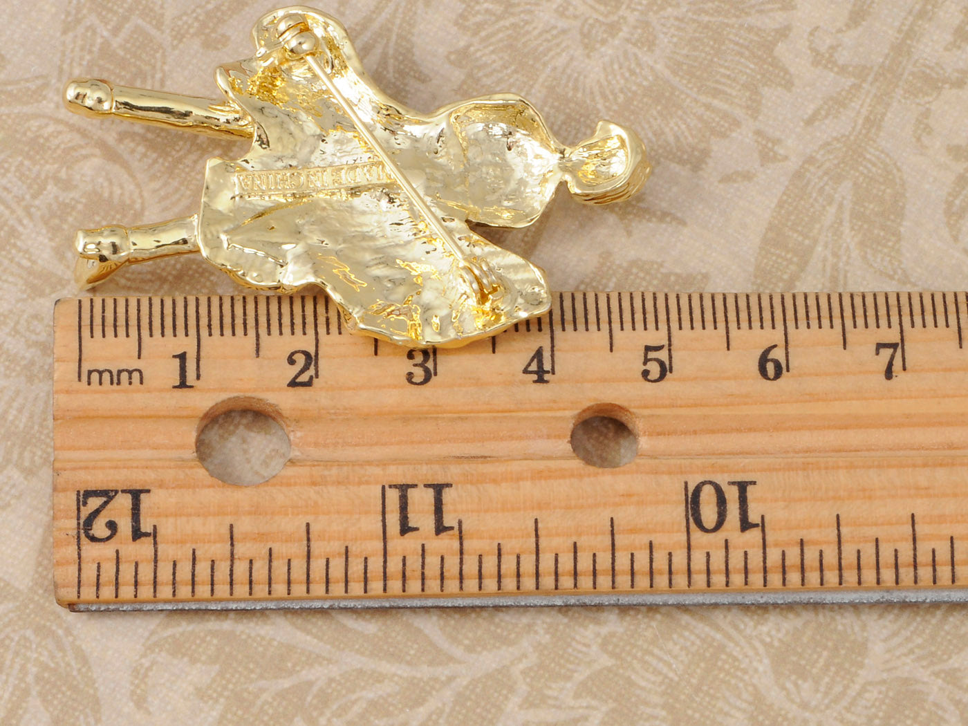 Gold Marilyn Monroe Keepsake Souvenir Pin Brooch