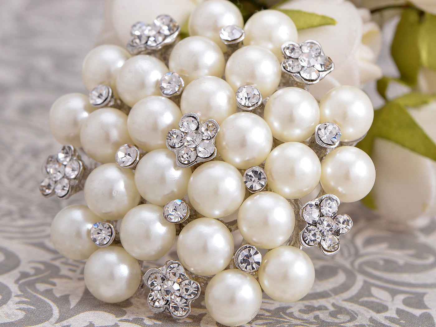 Big Pearl Flower Wedding Bouquet Slive Brooches