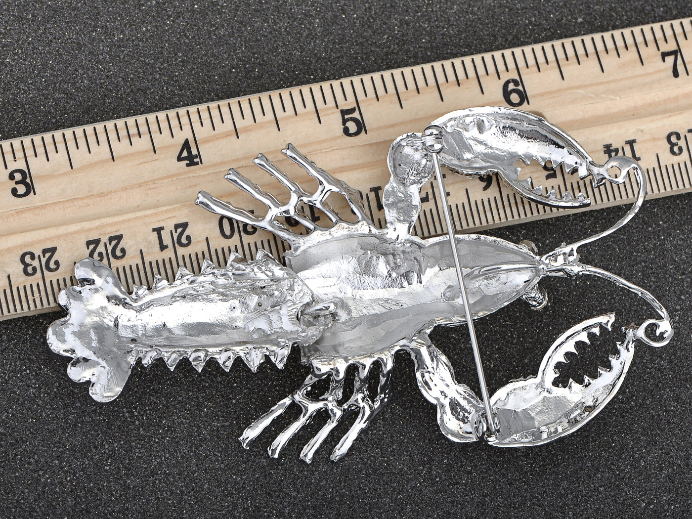 Nautical Ocean Animal Lobster Crawfish With Movable Tail Novelty Sea Fish Novelty Brooch Pin