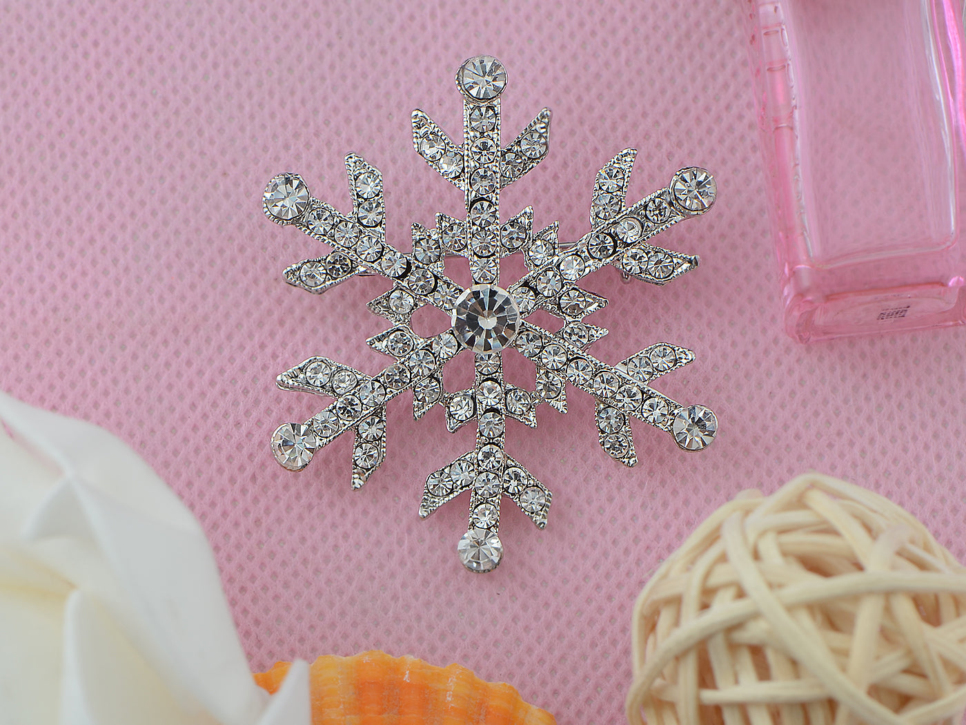 Studded Snowflake Casual Novelty Holiday Pin Brooch