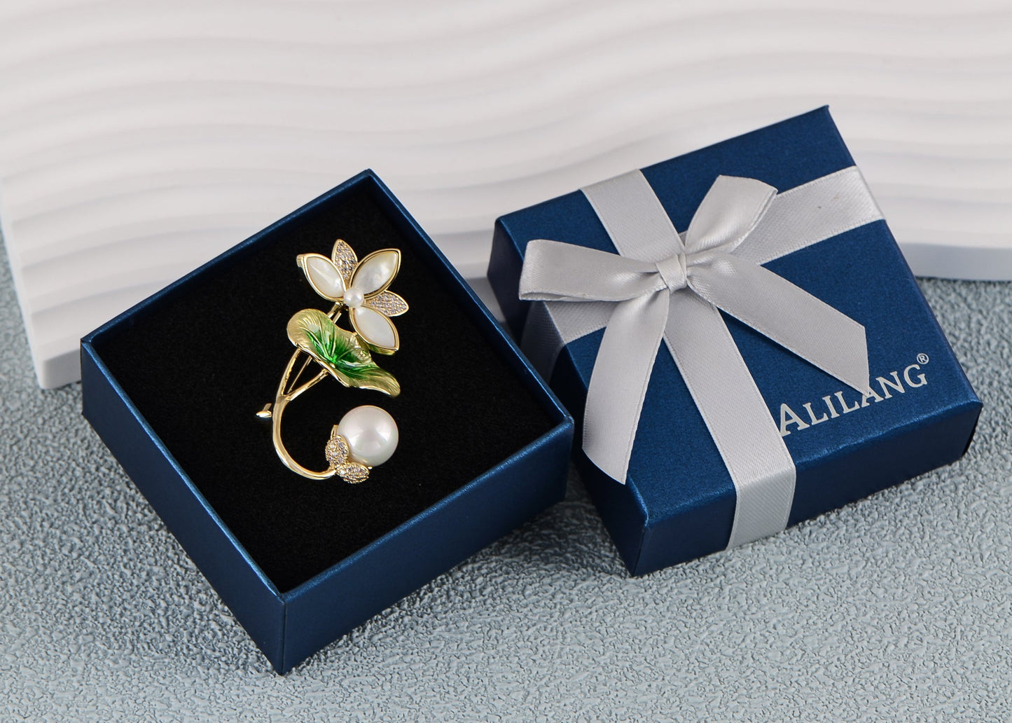 Alilang Elegant Cherry Blossom Flower Plant Brooch Lapel Pin Shell Pearl Leaf Brooches Pins For Birthday, Party, New Year