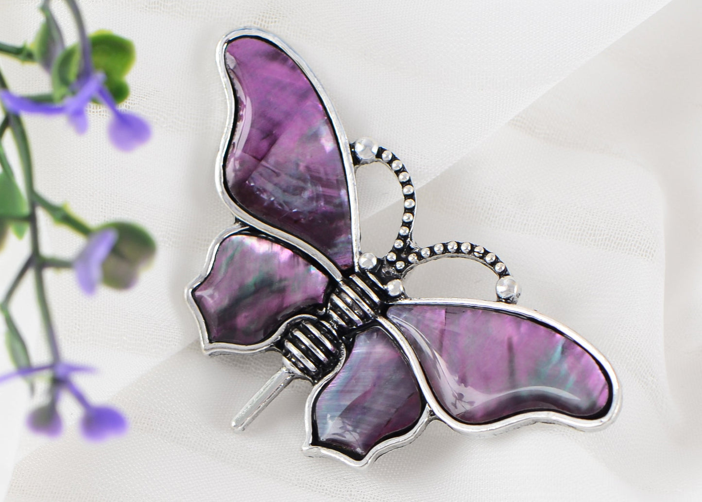 Alilang Vintage Silvery Tone Abalone Shell Butterfly Insect Brooch Pin Pendant Custom Jewelry Gifts for Women Teen Girls