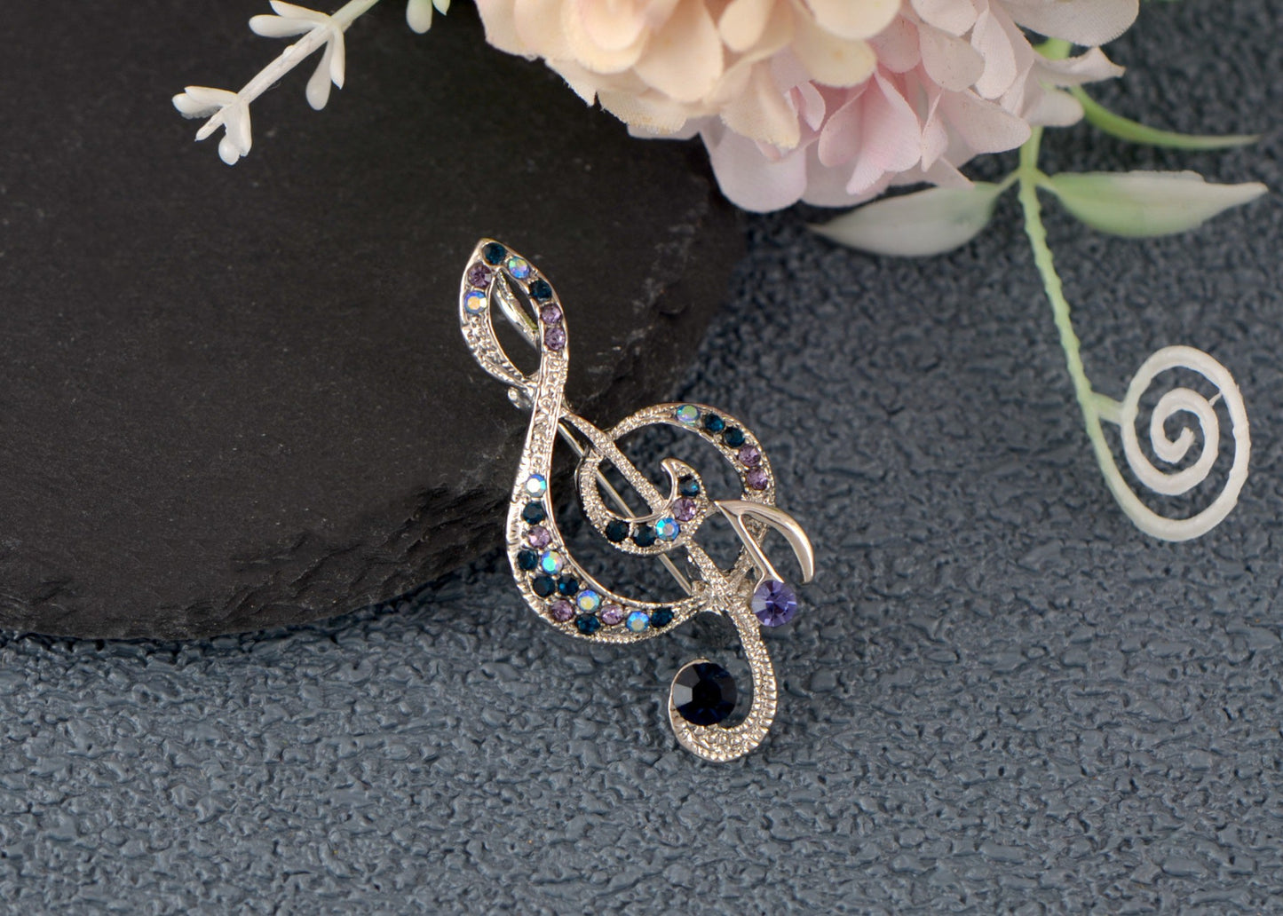 Elegant Rhinestone Crystal Treble Clef Music Note Brooch Pin ¨C for Scarf, Sweater, Wedding, Christmas Costume Accessories