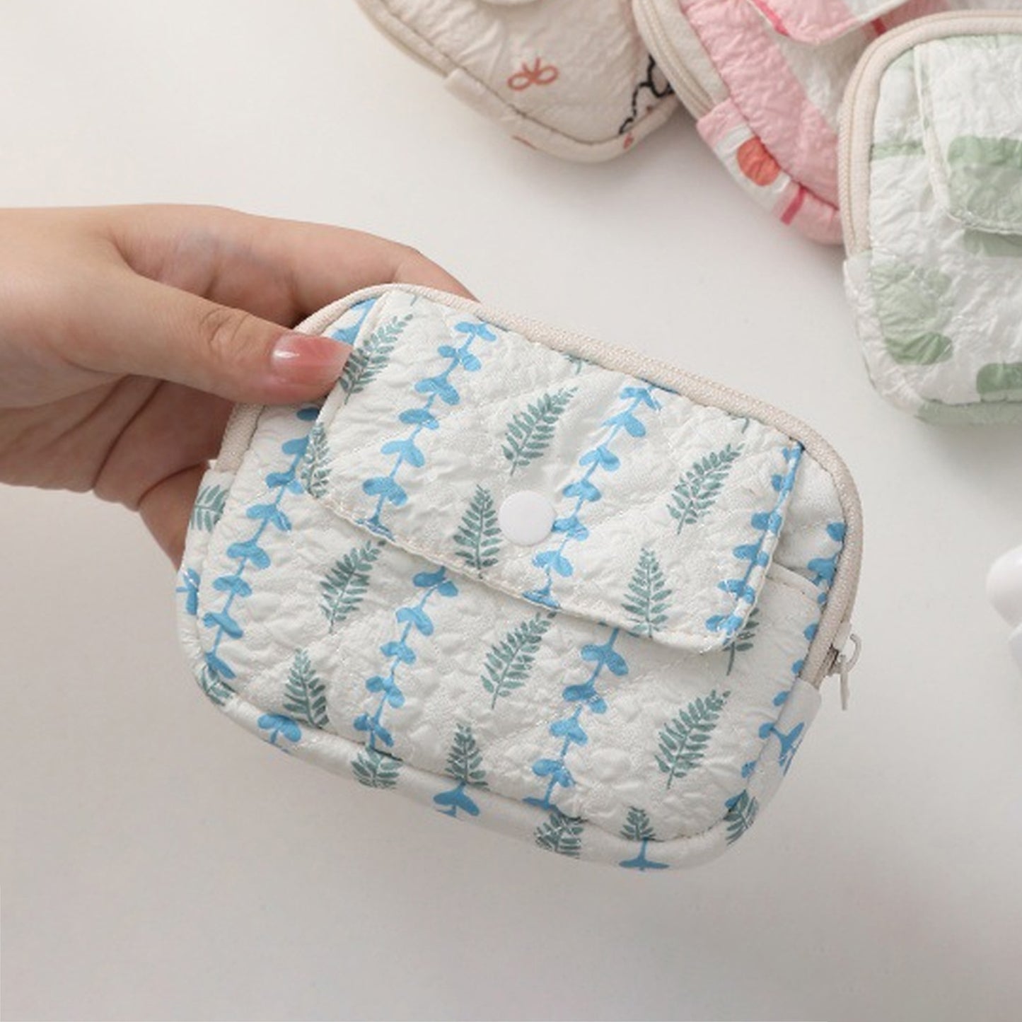 Quilted Floral Coin Purse-Small Cosmetic Bag with Zipper and Snap Pocket