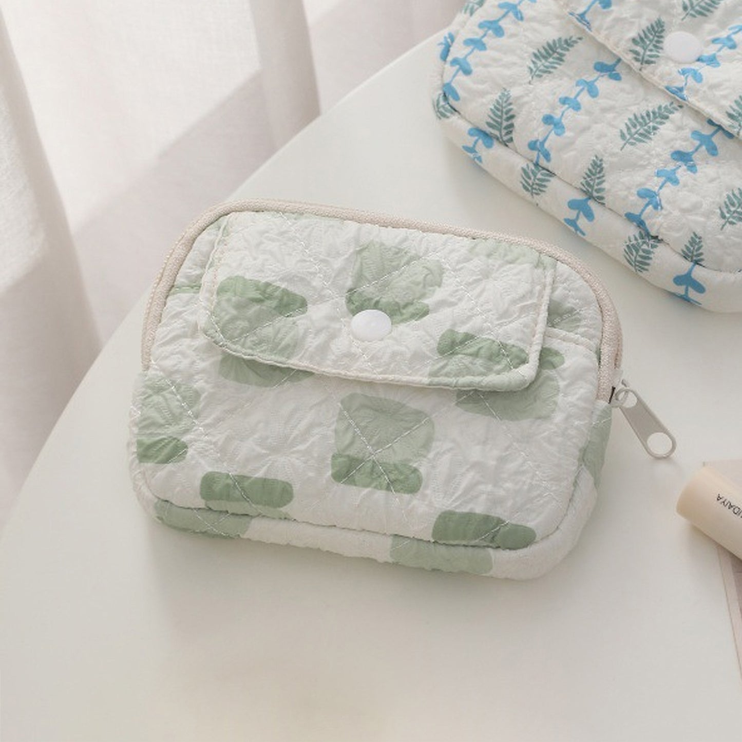 Quilted Floral Coin Purse-Small Cosmetic Bag with Zipper and Snap Pocket