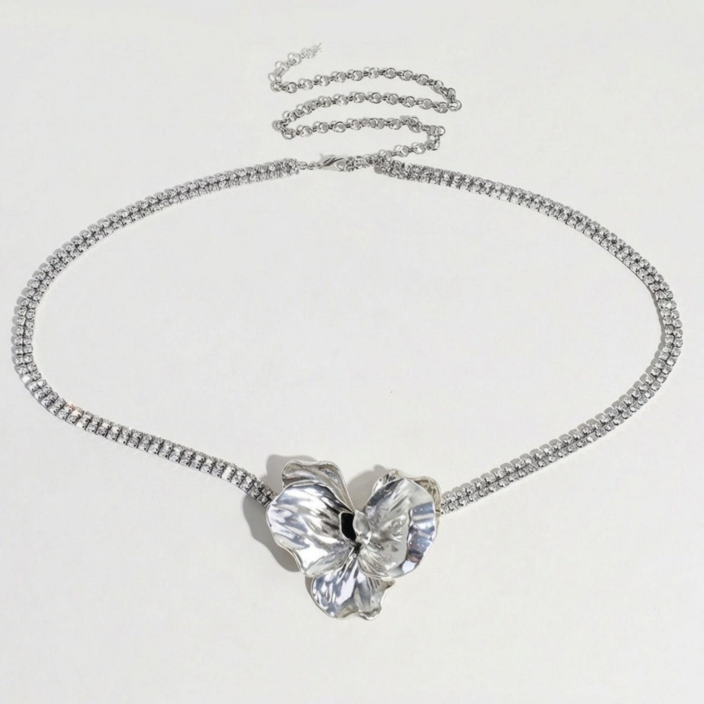 Rhinestone Waist Chain Belt with Flower Pendant Adjustable Link Body Jewelry Accessory