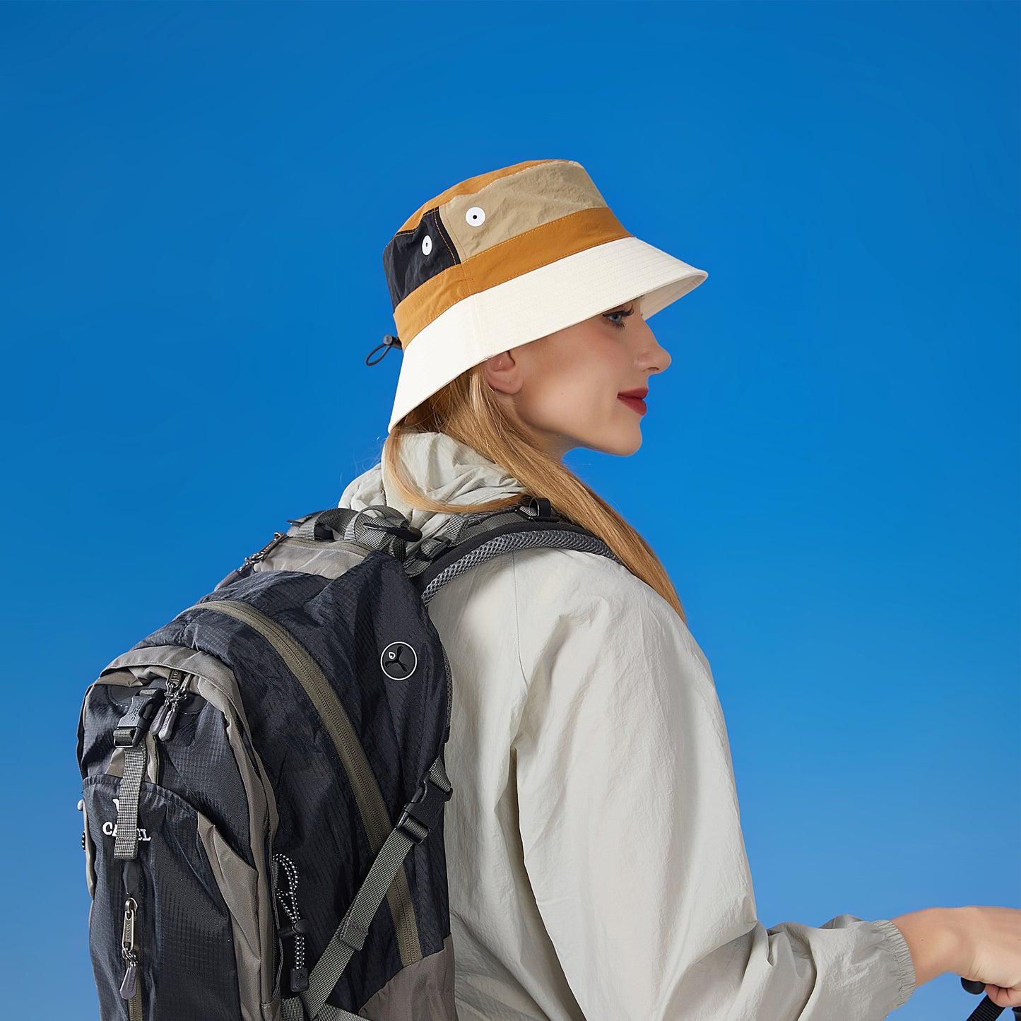 Outdoor Patchwork Bucket Hat Adjustable Chin Strap Breathable Wide Brim for Hiking Camping Travel