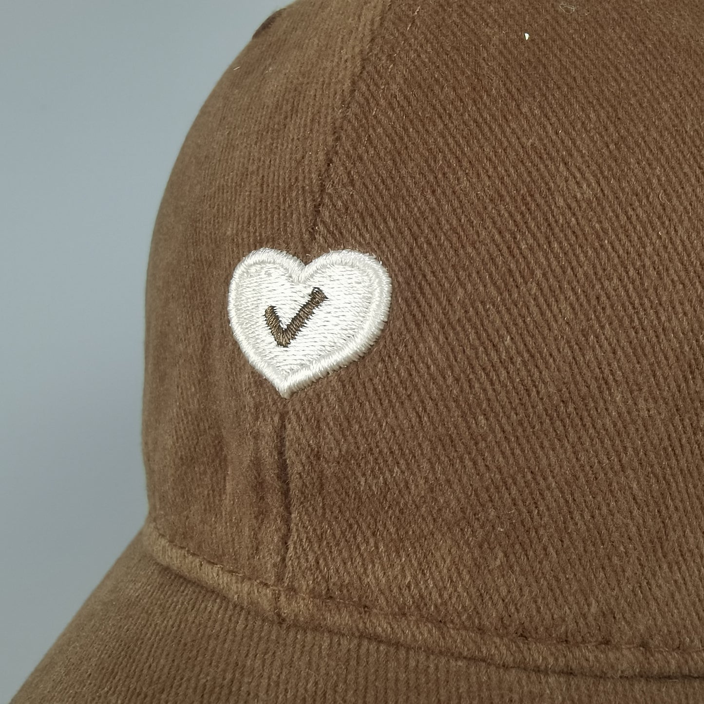 Women's Embroidered Baseball Cap Low Bun Large Head Circumference Soft Cotton Trucker Hat