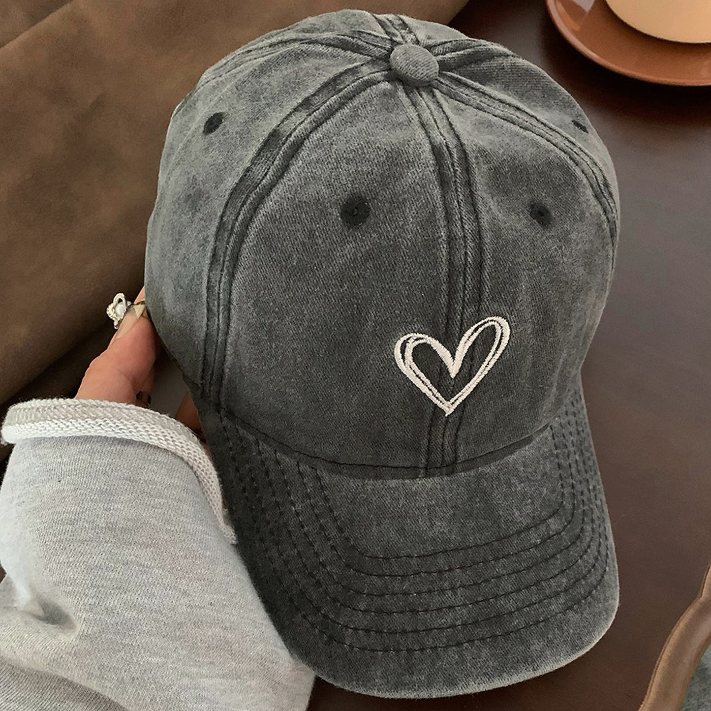 Women's Heart Embroidered Baseball Cap Low Bun Soft Cotton Trucker Hat