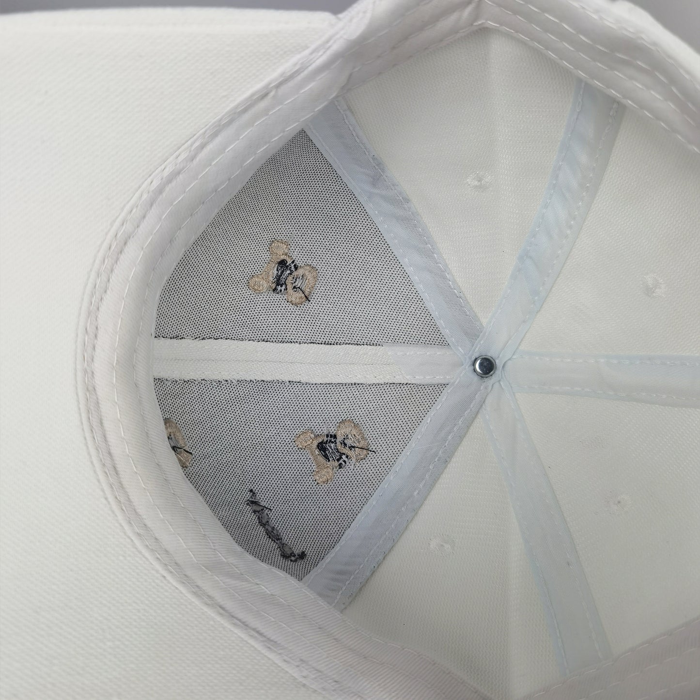 Women's Bear Embroidered Baseball Cap Low Bun Large Head Circumference Soft Cotton Trucker Hat