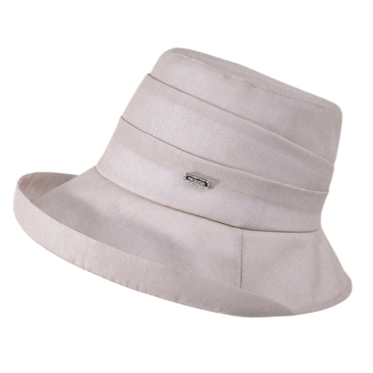 Structured Bucket Hat with Pleated Band Design and Wide Brim for Elegant Everyday Sun Protection