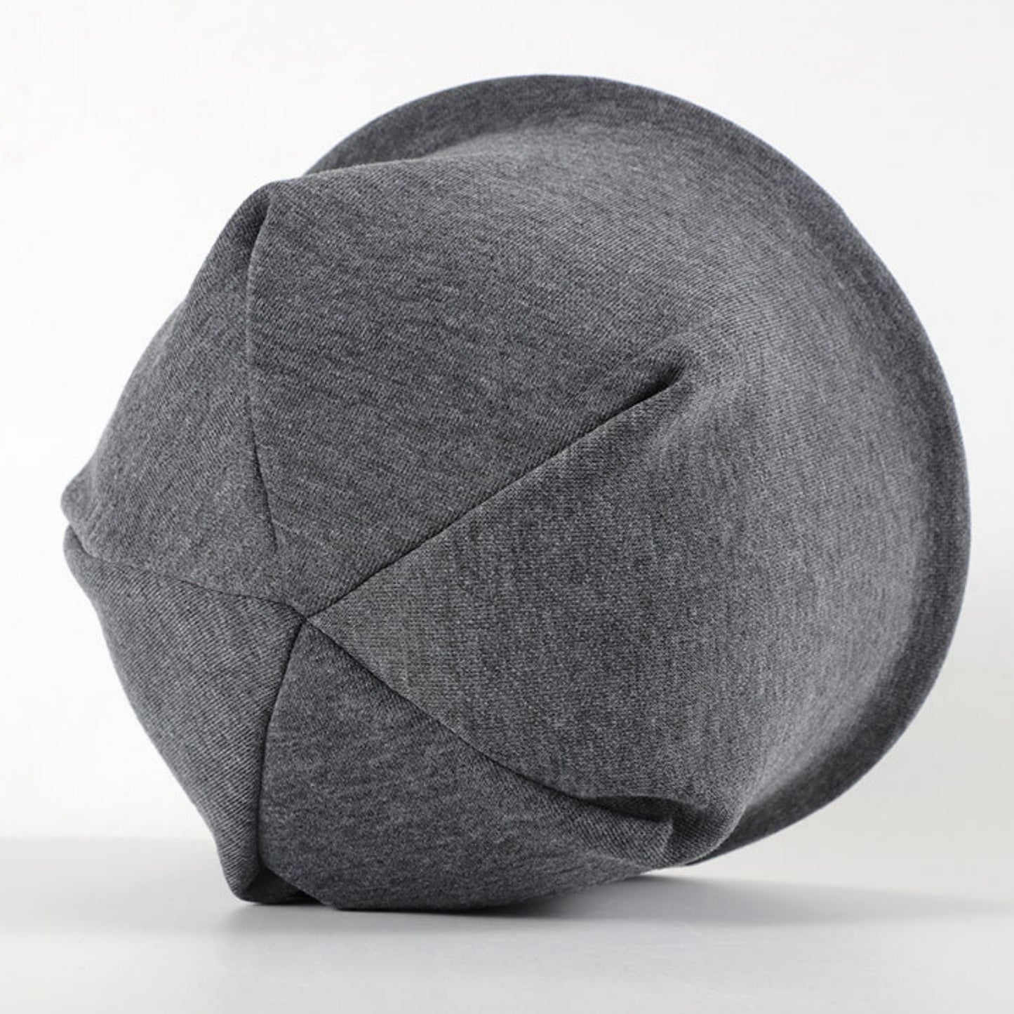 Casual Slouch Beanie with Contrast Trim Edge