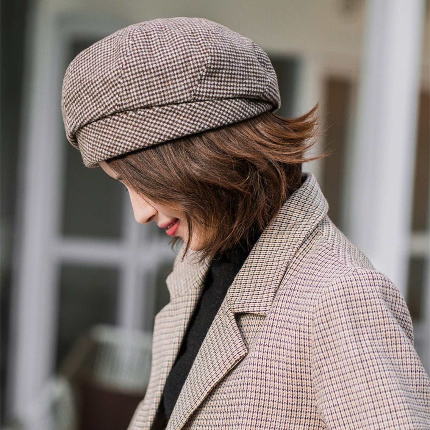 Classic Houndstooth Wool Blend Newsboy Cap