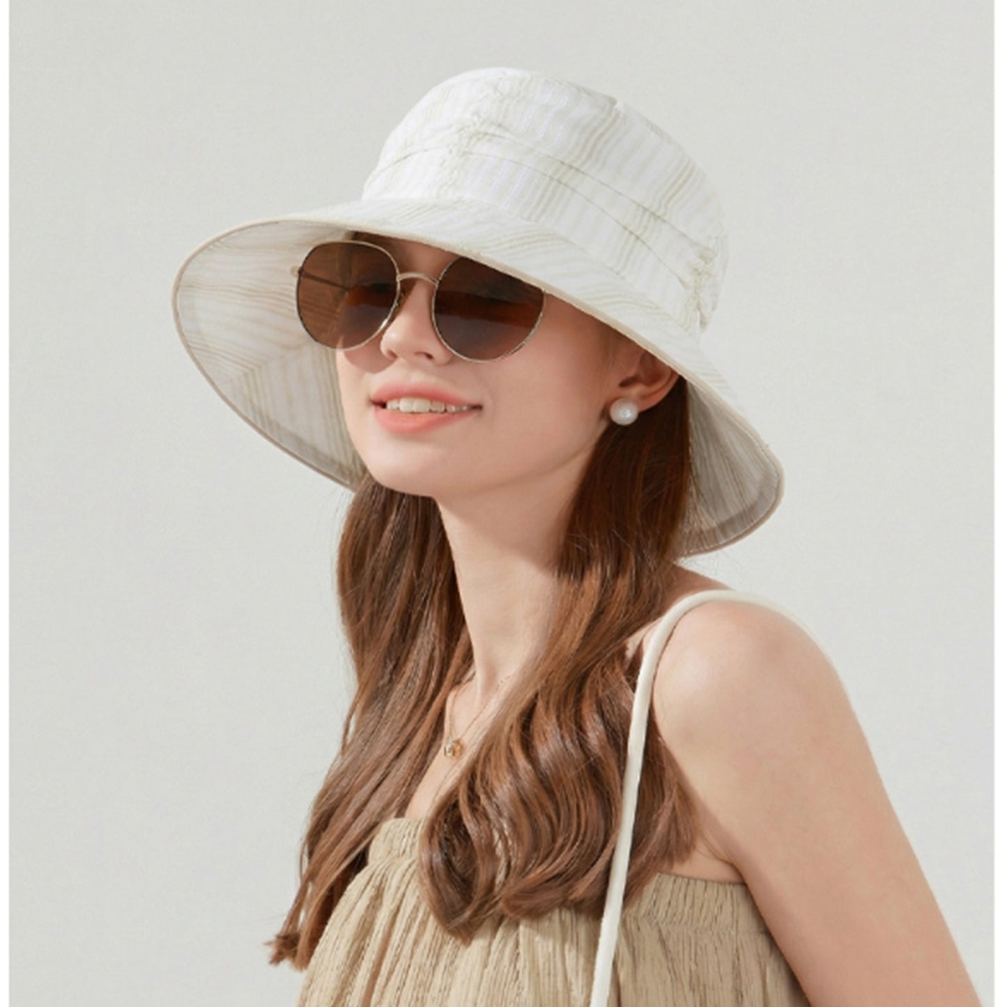 Lightweight Bucket Hat Wide Brim Sun Hat Breathable Mesh Lining Casual Summer Hat