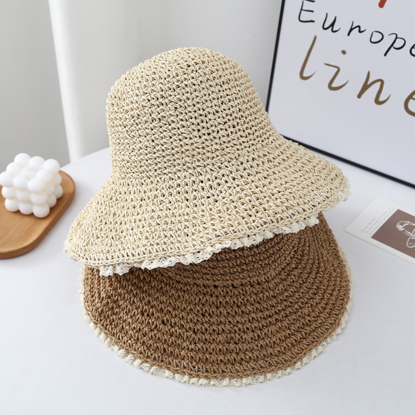 Women Straw Bucket Hat Wide Brim Lightweight Sun Hat with Lace Trim Detail
