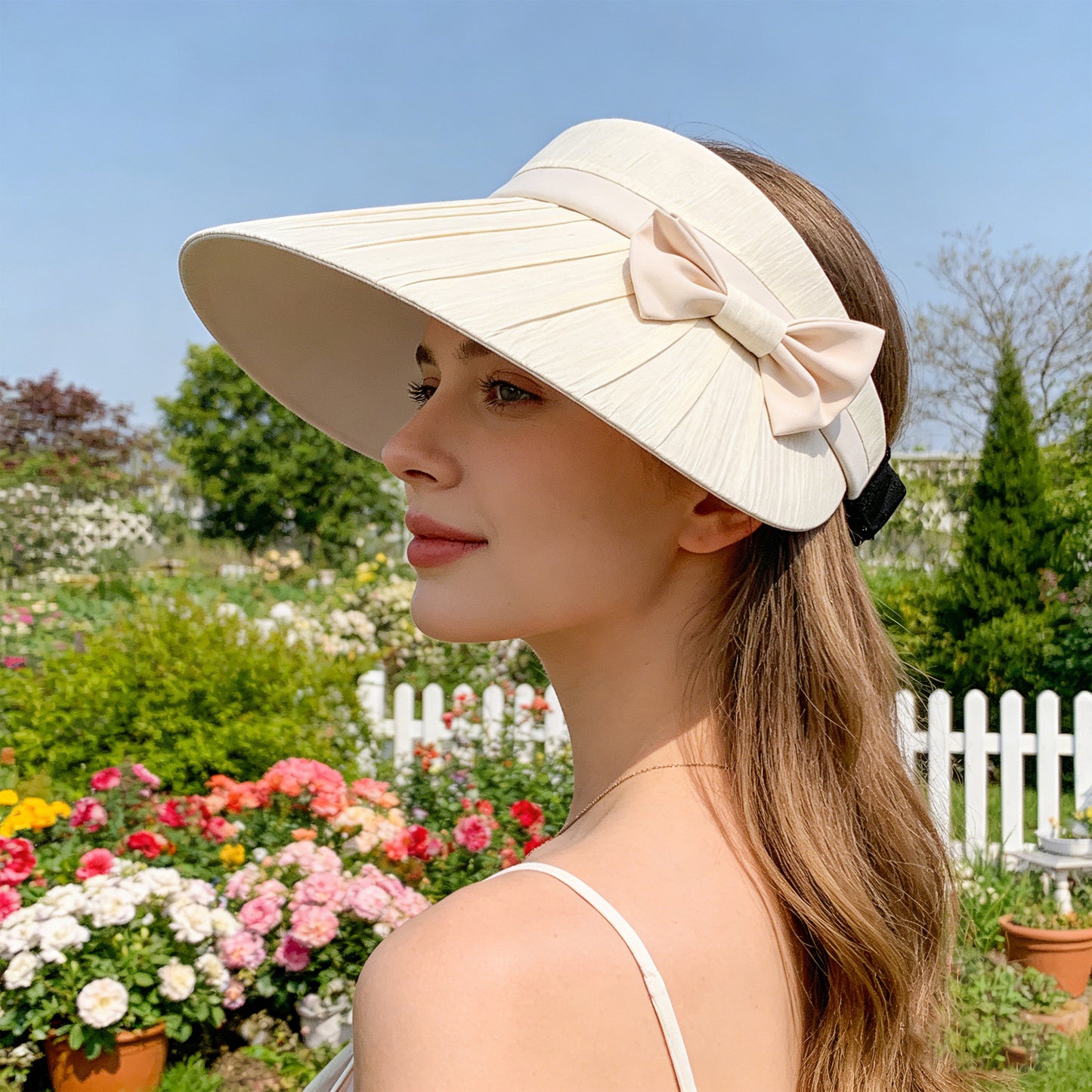 Women Wide Brim Visor Hat Pleated Design Adjustable Back Strap Sun Visor with Bow Detail