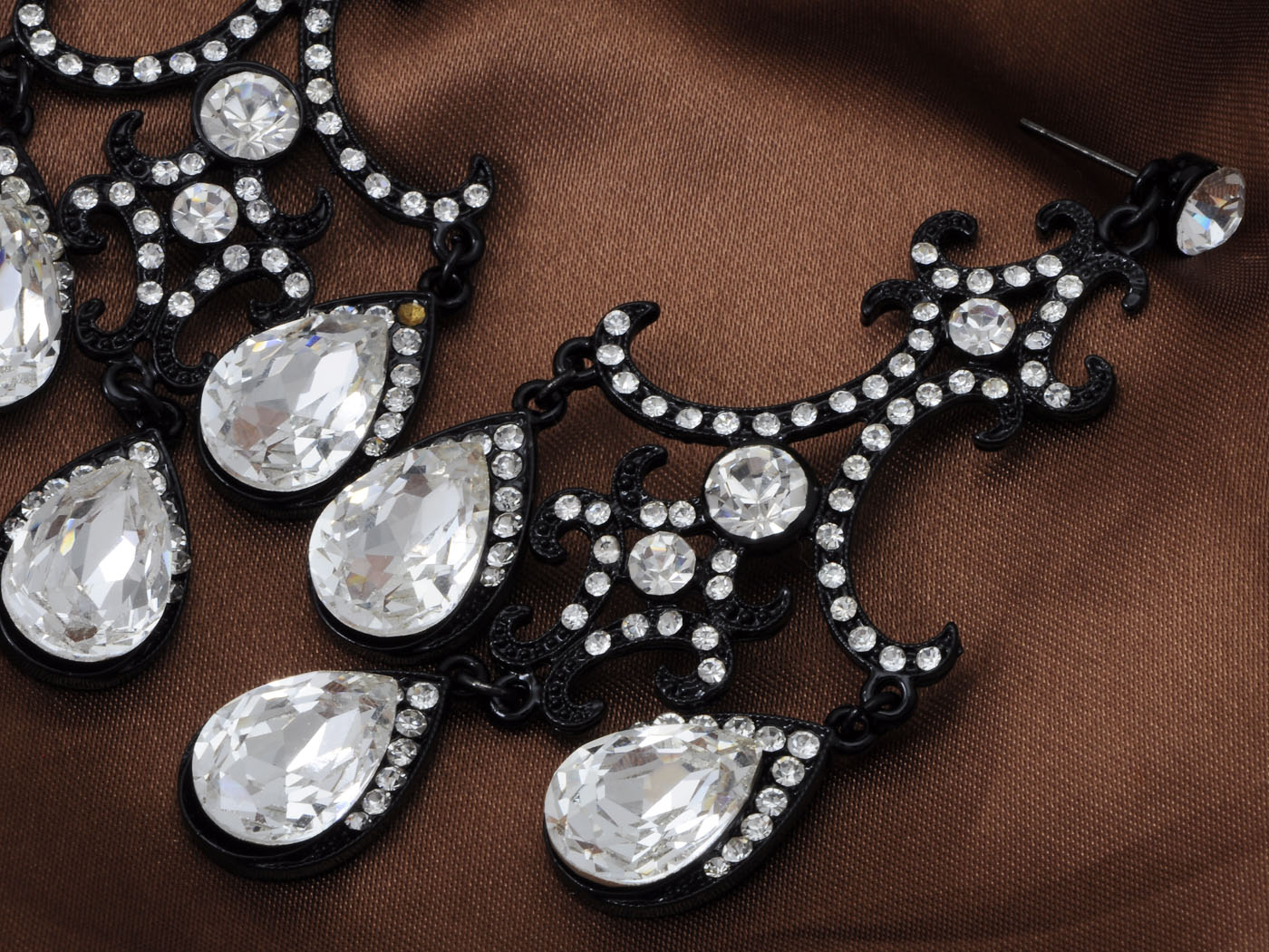 Jet Black Gothic Edgy Chandelier Dangle Drop Earrings