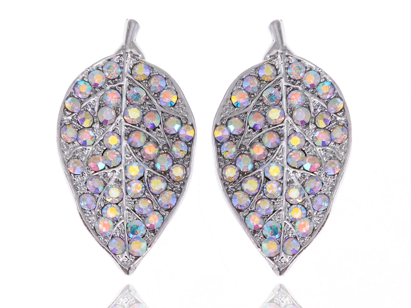 Aurore Boreale Spring Dew Leaf Pair Stud Earrings