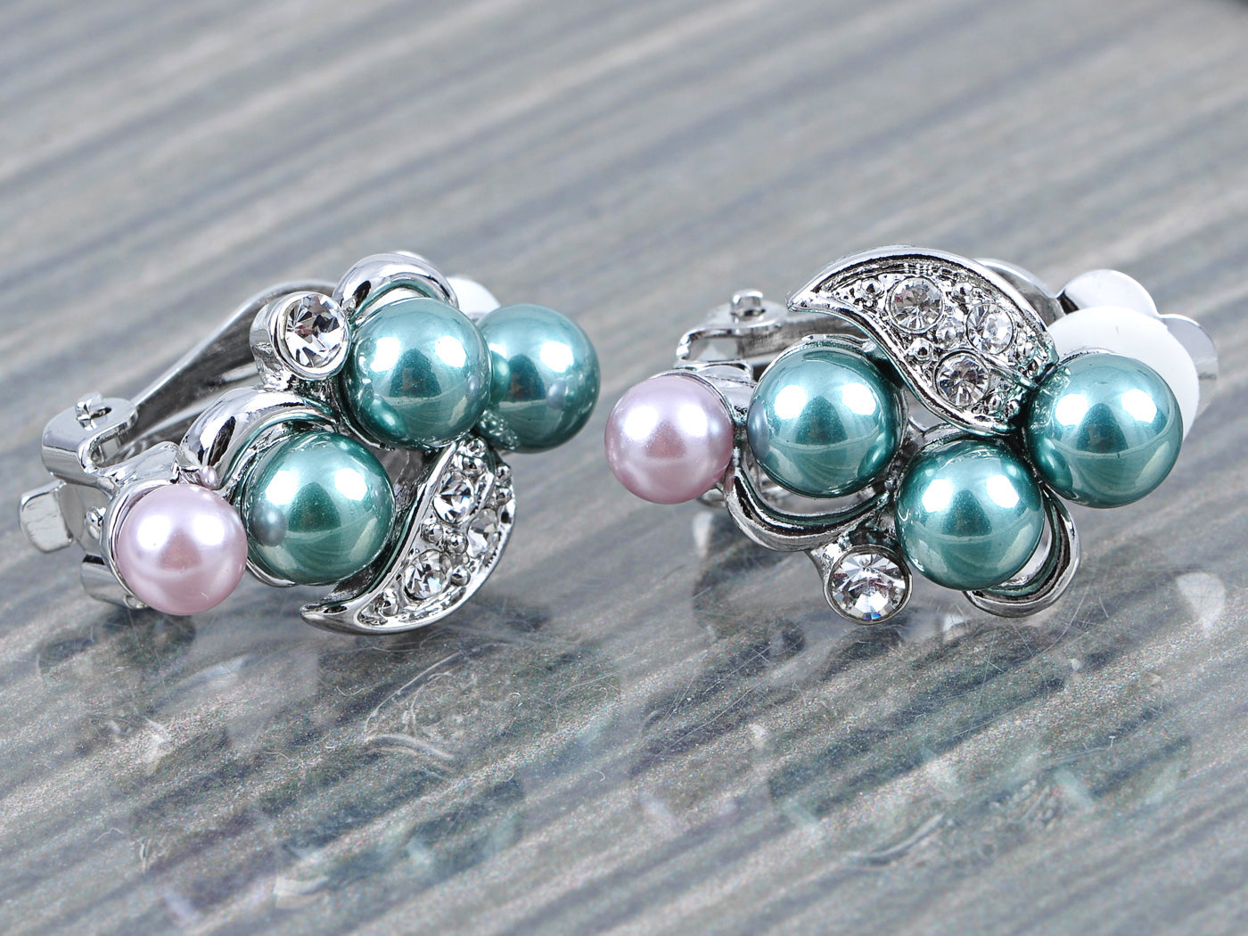 Deate Pearl Flower Star Elements Clip Earrings