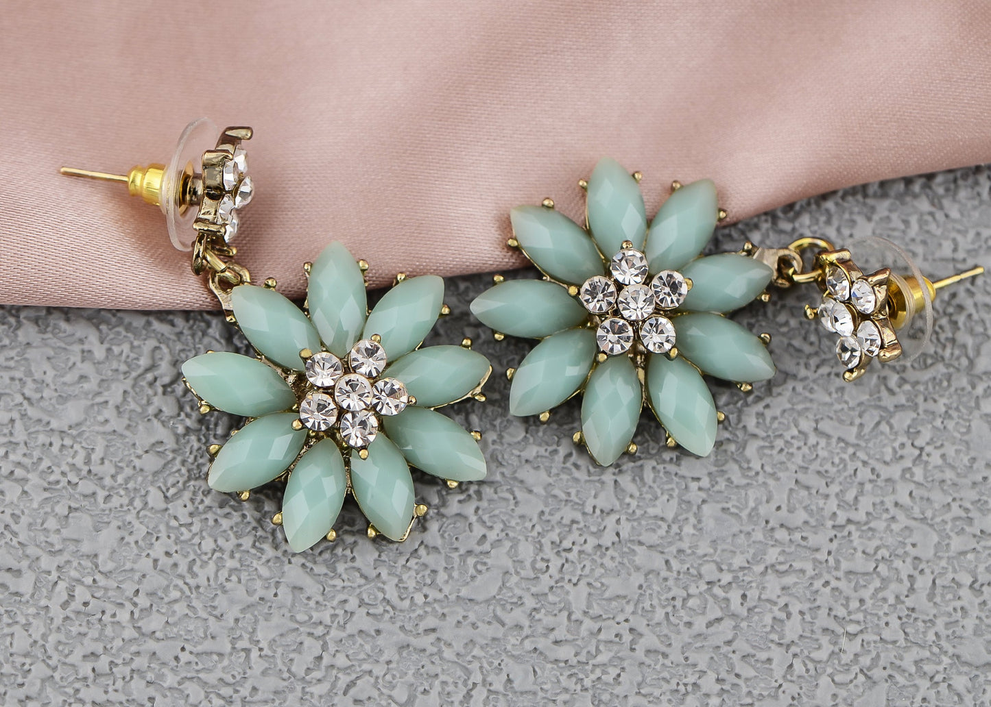 Tuquoise Blue Ss Spring Floral Flower Stud Earrings