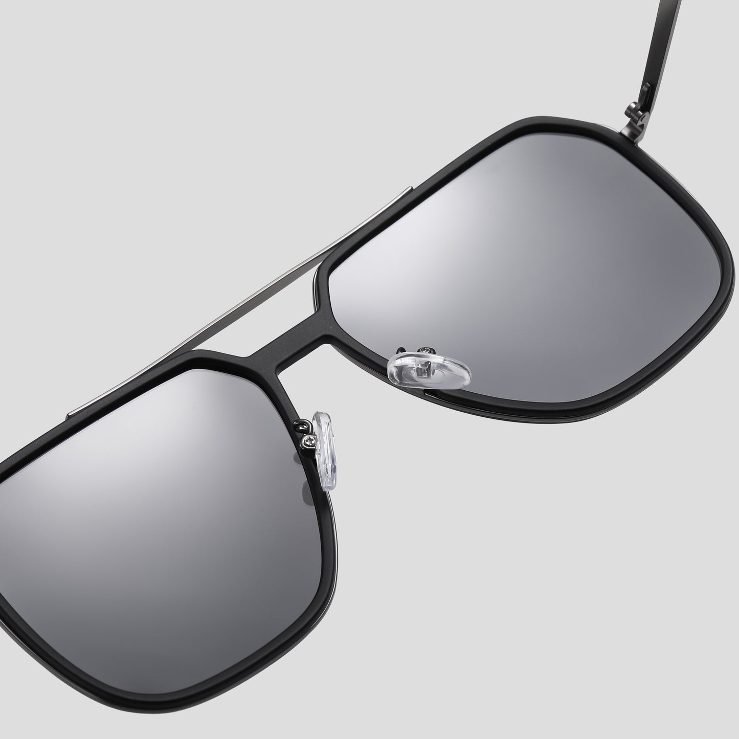 Women's Classic Aviator-Style Outdoor Polarized Sunglasses UV400 Protection