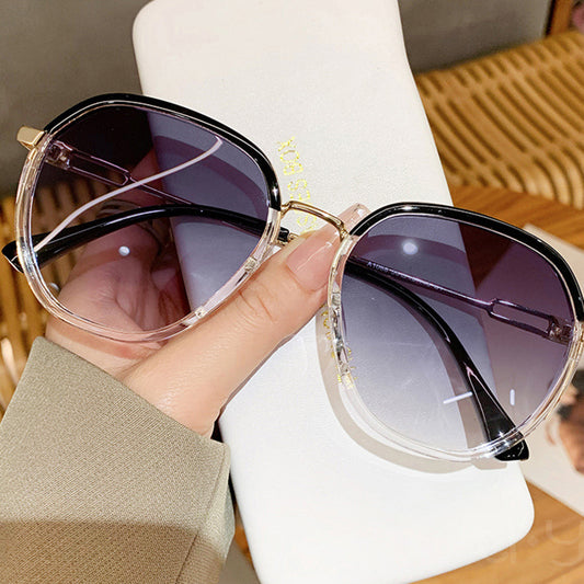 Women's Fashion Round Gradient Lens Sunglasses with Metal Arms and Transparent Frame Design for Modern Everyday Style