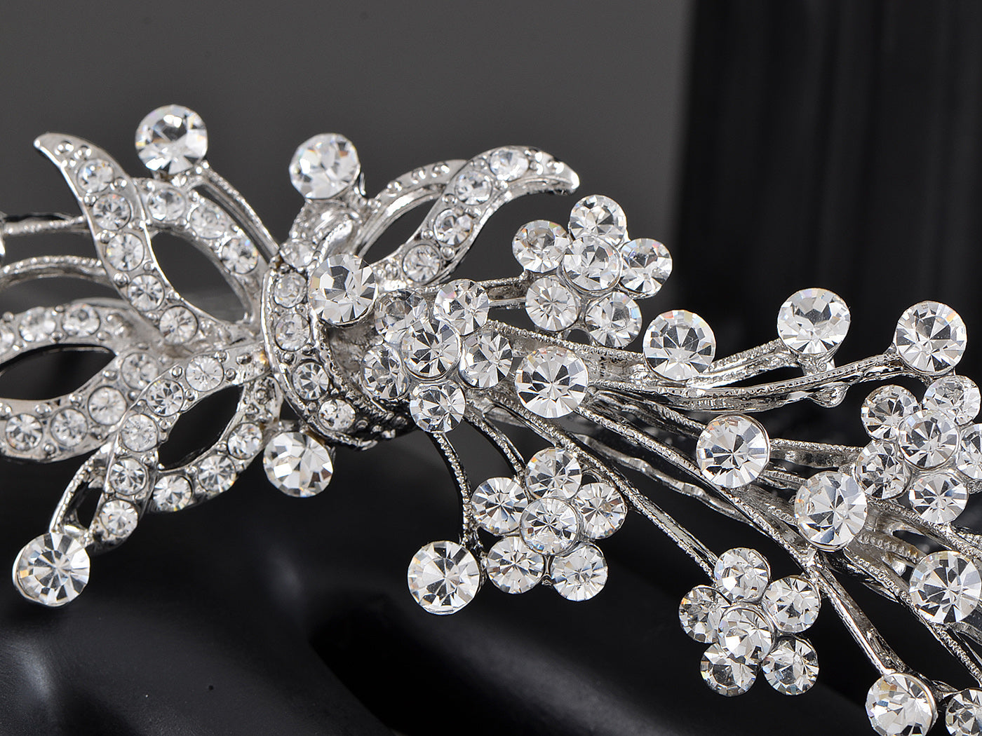 Silver Floral Stamen Simulated Pearl Bridal Hair Comb