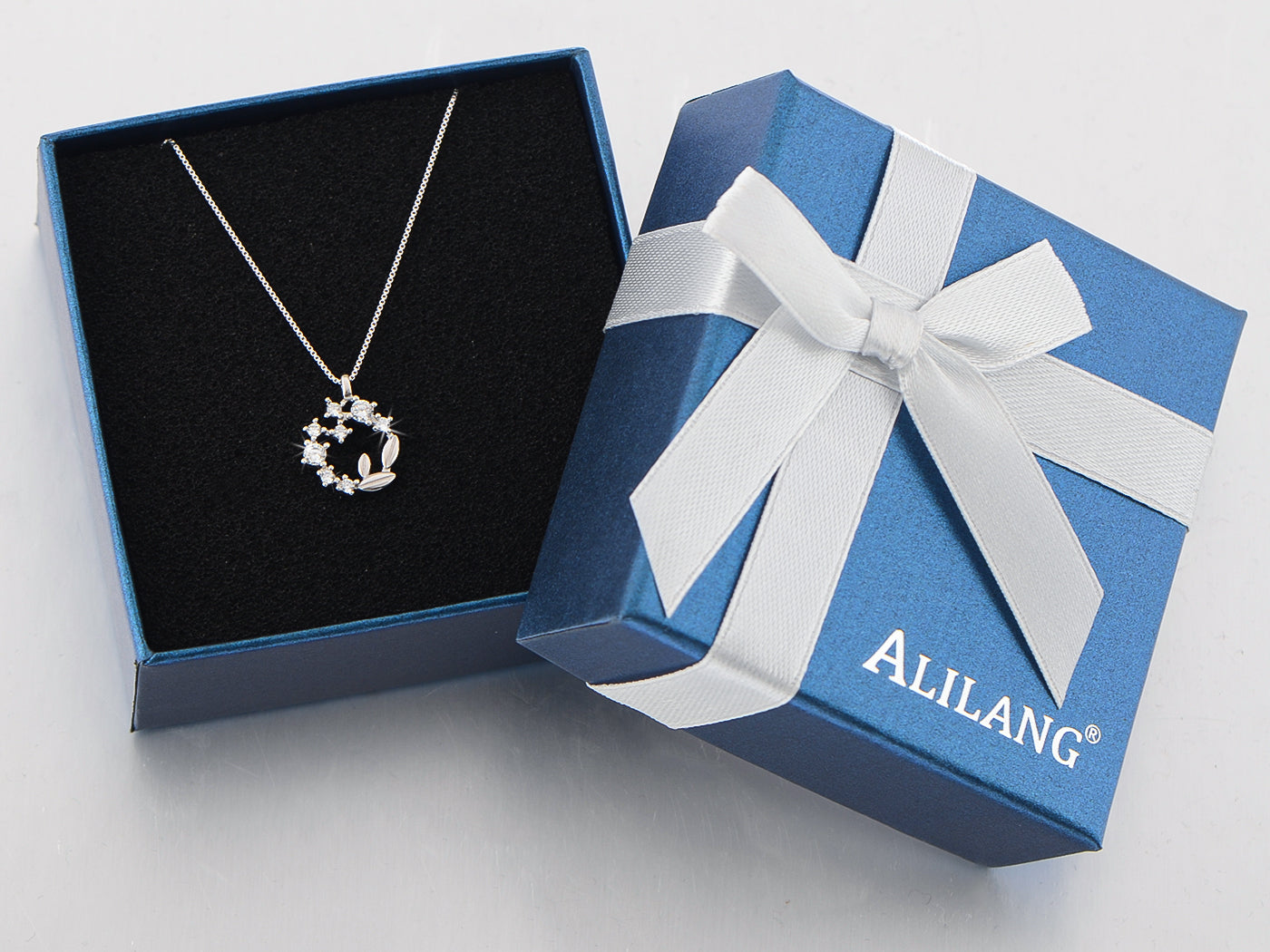 Alilang Wreath Pendant Necklace S925 Sterling Silver Necklace Glitzy Rhinestone Zircon Leaf Necklace Valentines Day Anniversary Jewelry Gift for Women Mother Wife