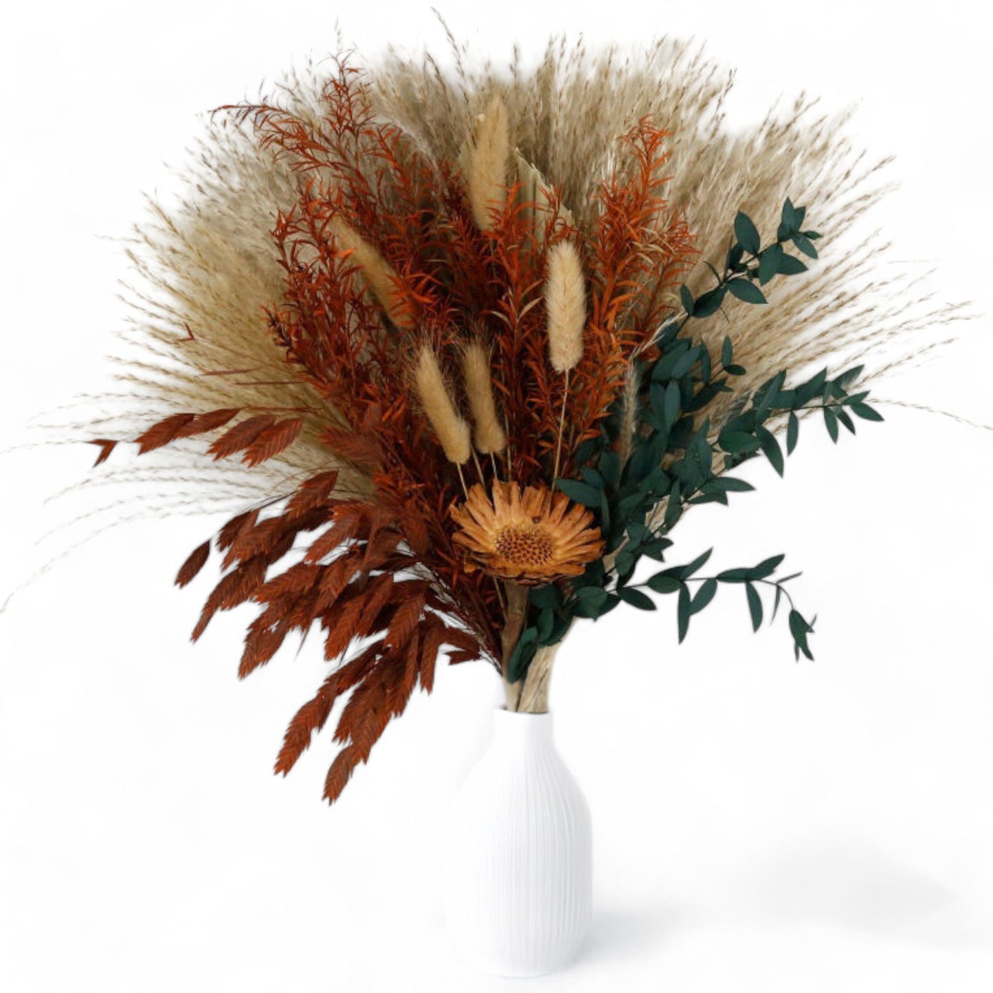 Dried Floral Bouquet with Pampas Grass, Baby¡¯s Breath, and Eucalyptus