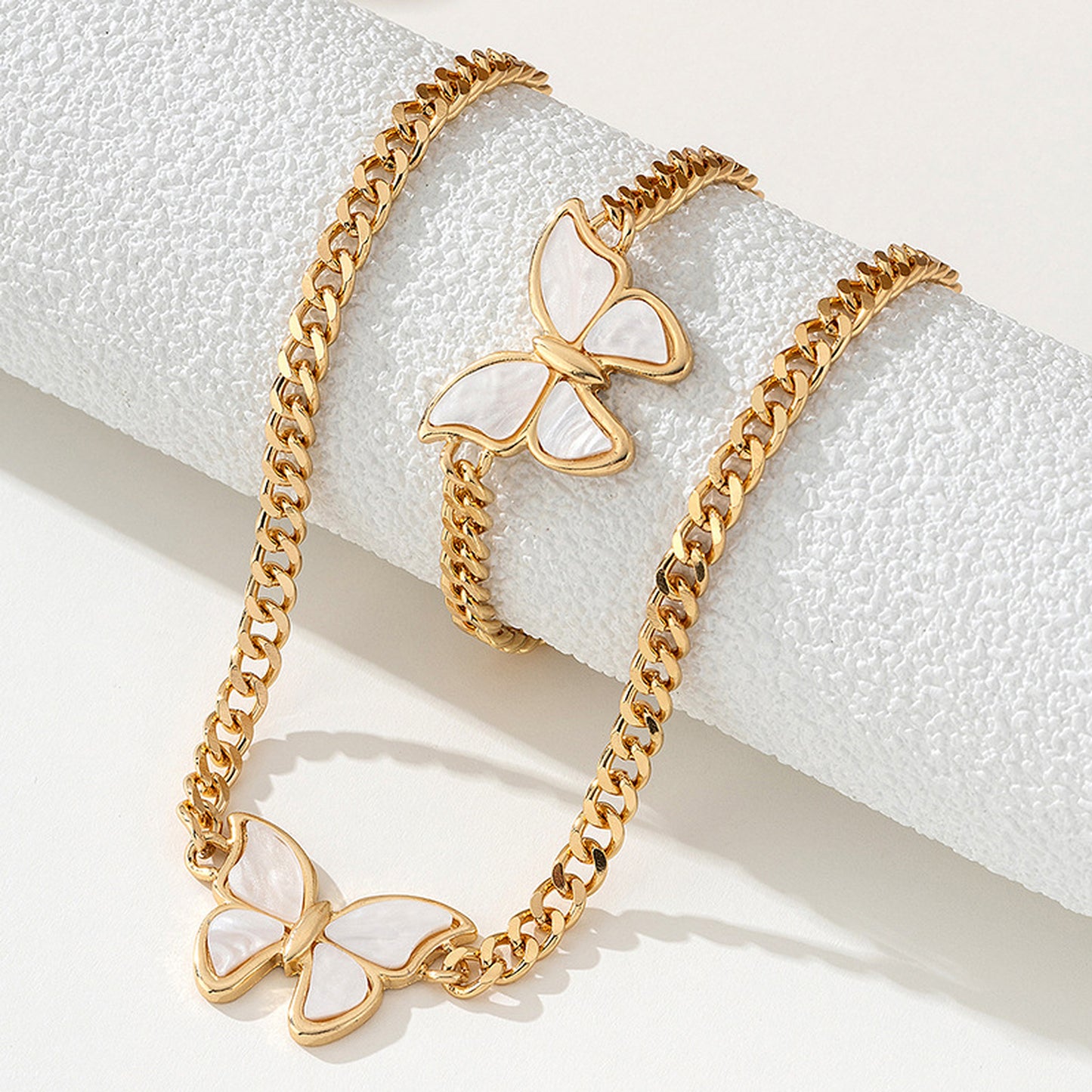 Women's Butterfly Necklace and Bracelet Set