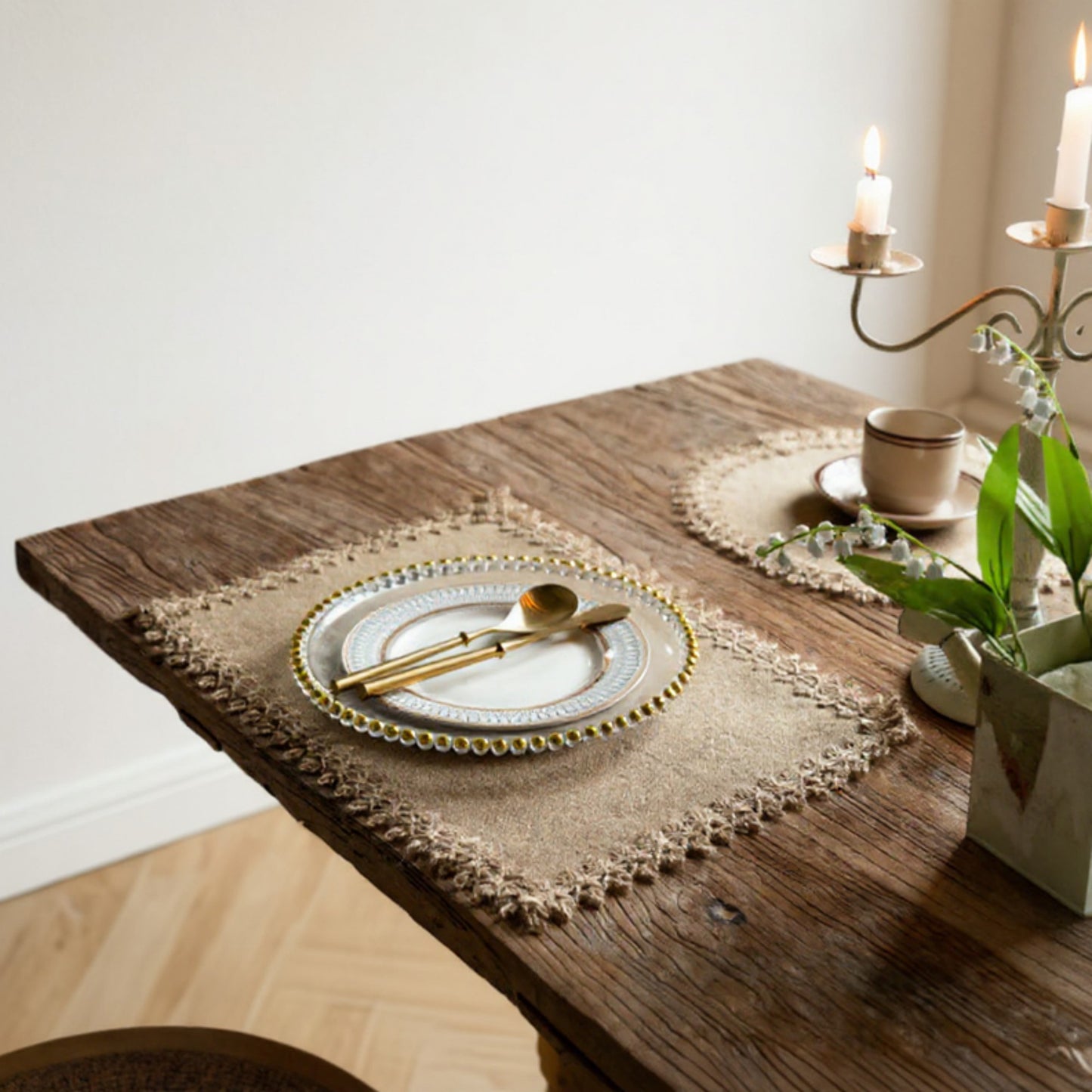 2-Piece Rectangular Lace Trim Woven Placemat with Decorative Crochet Edge