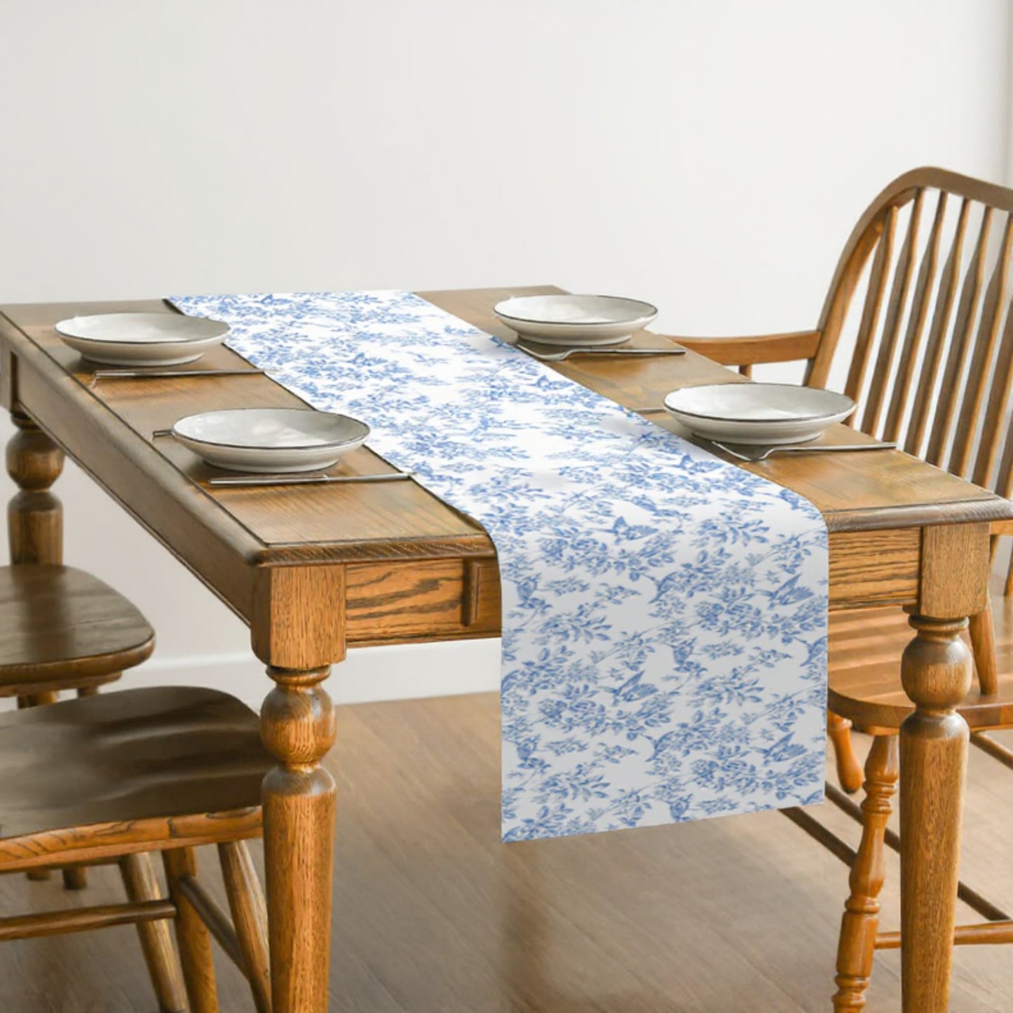 Vintage Floral Print Table Runner with Classic Woven Detailing