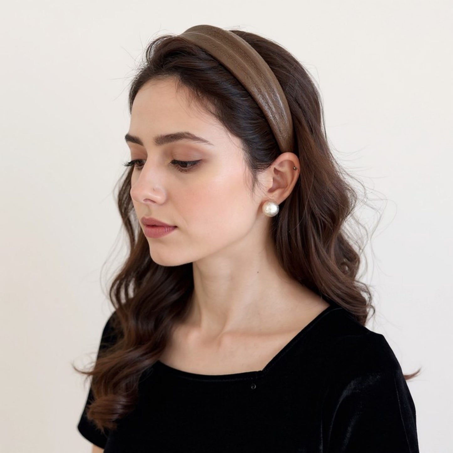 Textured Fabric Headband with Oversized Acrylic Ring Accent 6.3x4.7x1.2in