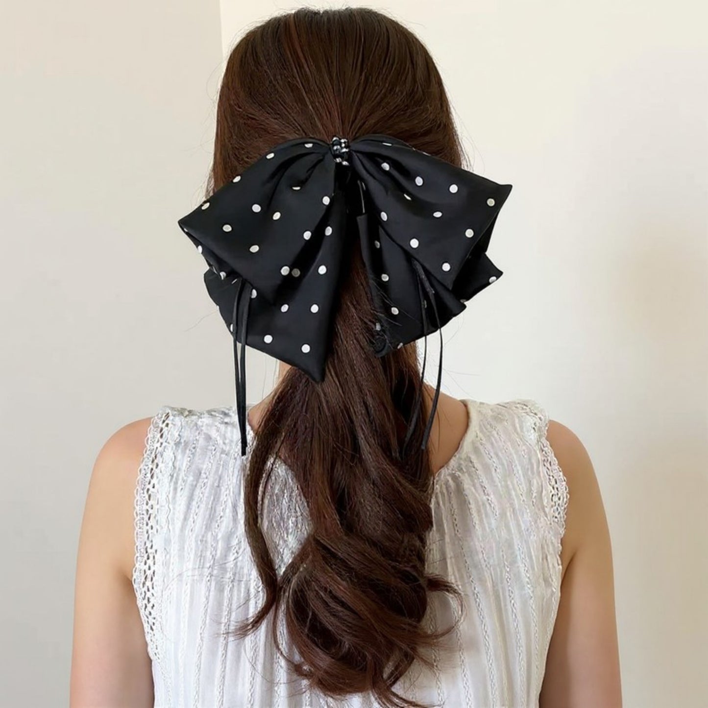2-Piece Polka Dot Bow Hair Clips Set with Ribbon Tails and Oversized Design 7x4.7in