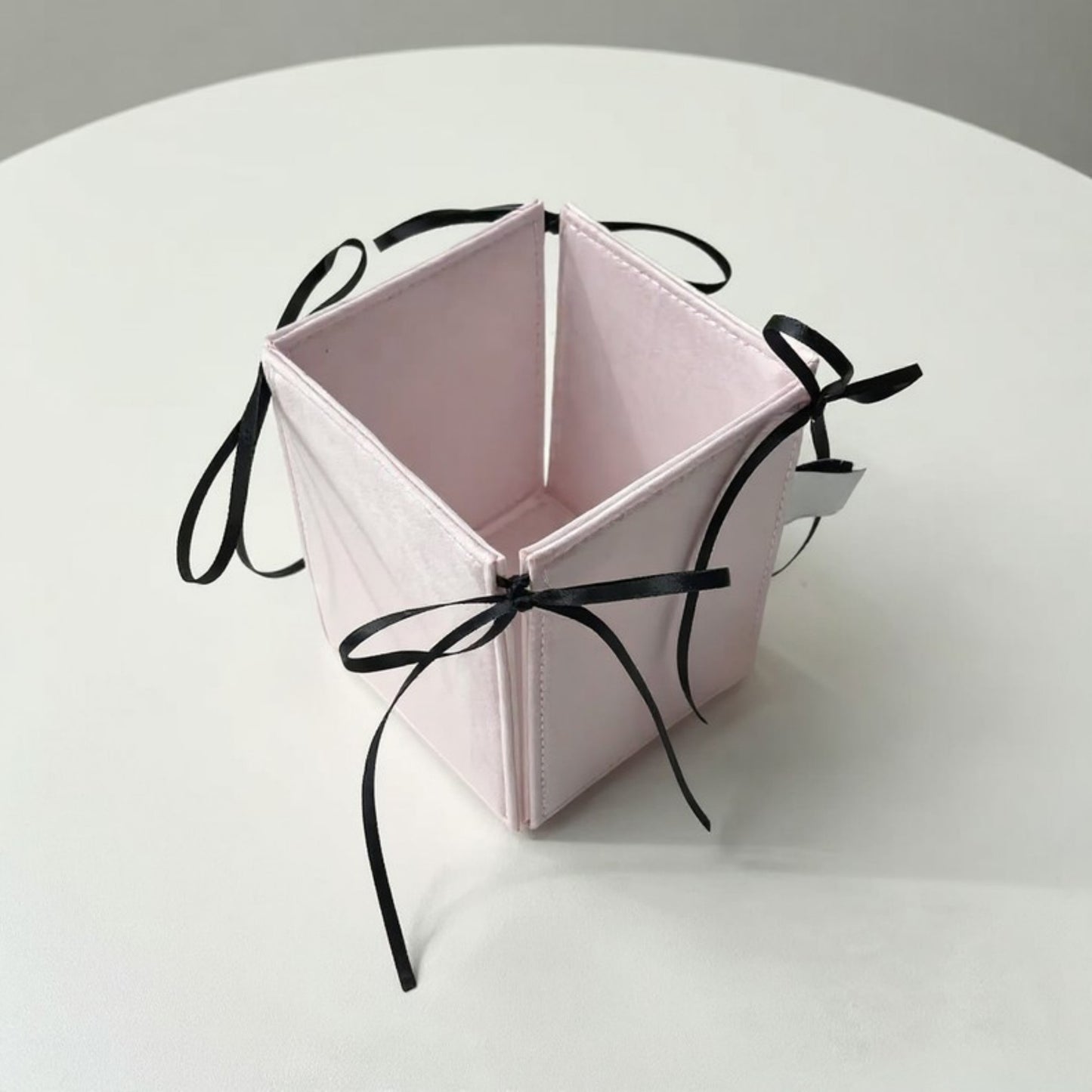 Foldable Pencil Holder with Ribbon Tie Corners and Multi-Section Design 3x4in