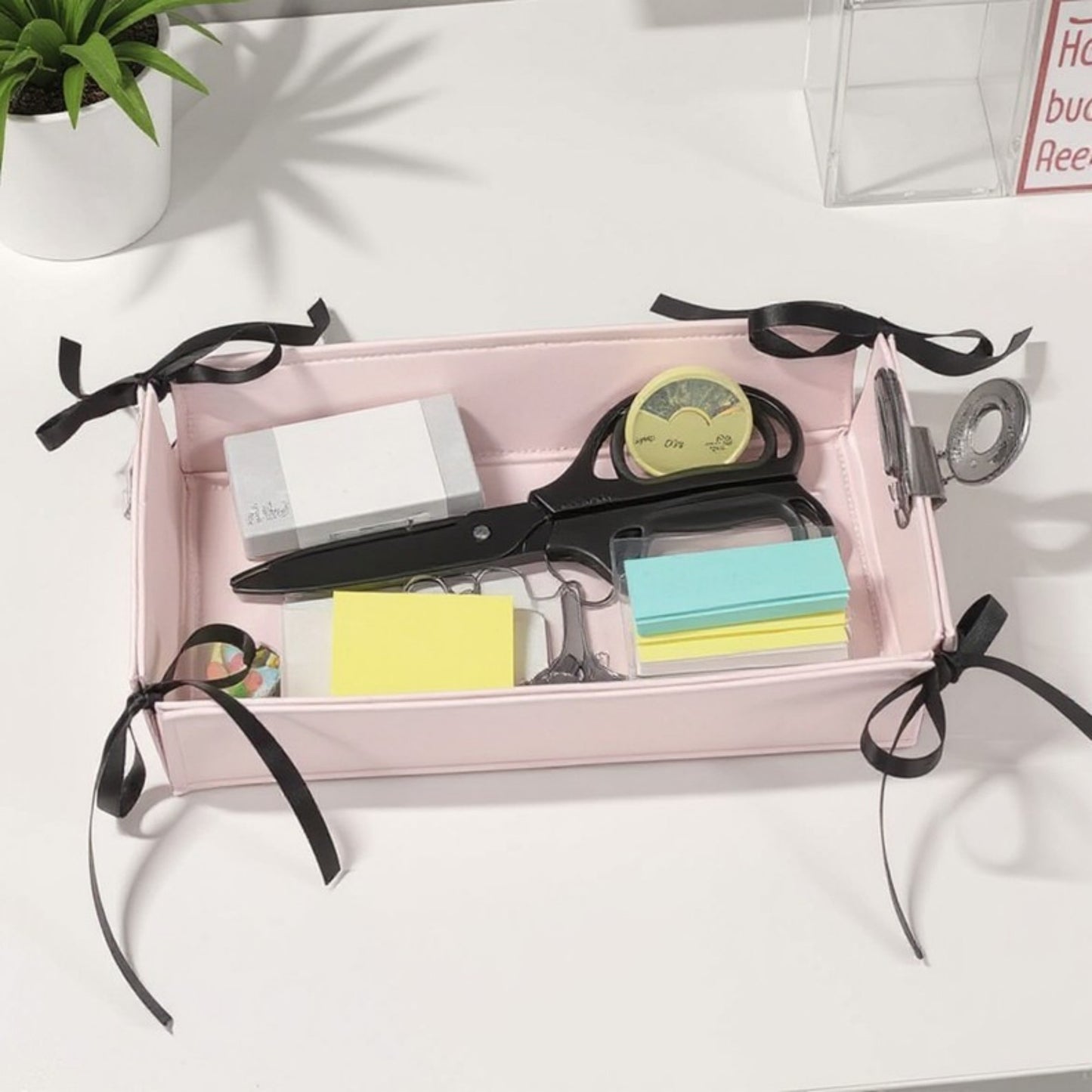 Rectangular Organizer Tray with Checkered Ribbon Tie Corners 4x8x2in
