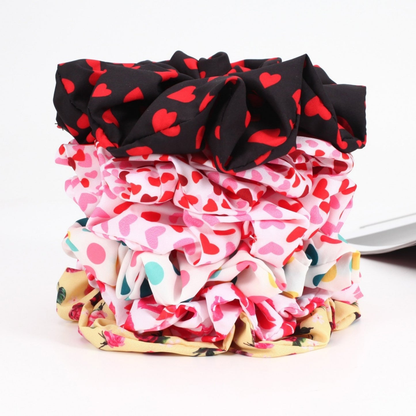 3-Piece Heart Print Fashion Hair Scrunchie Set with Soft Fabric and Gentle Elastic Hold