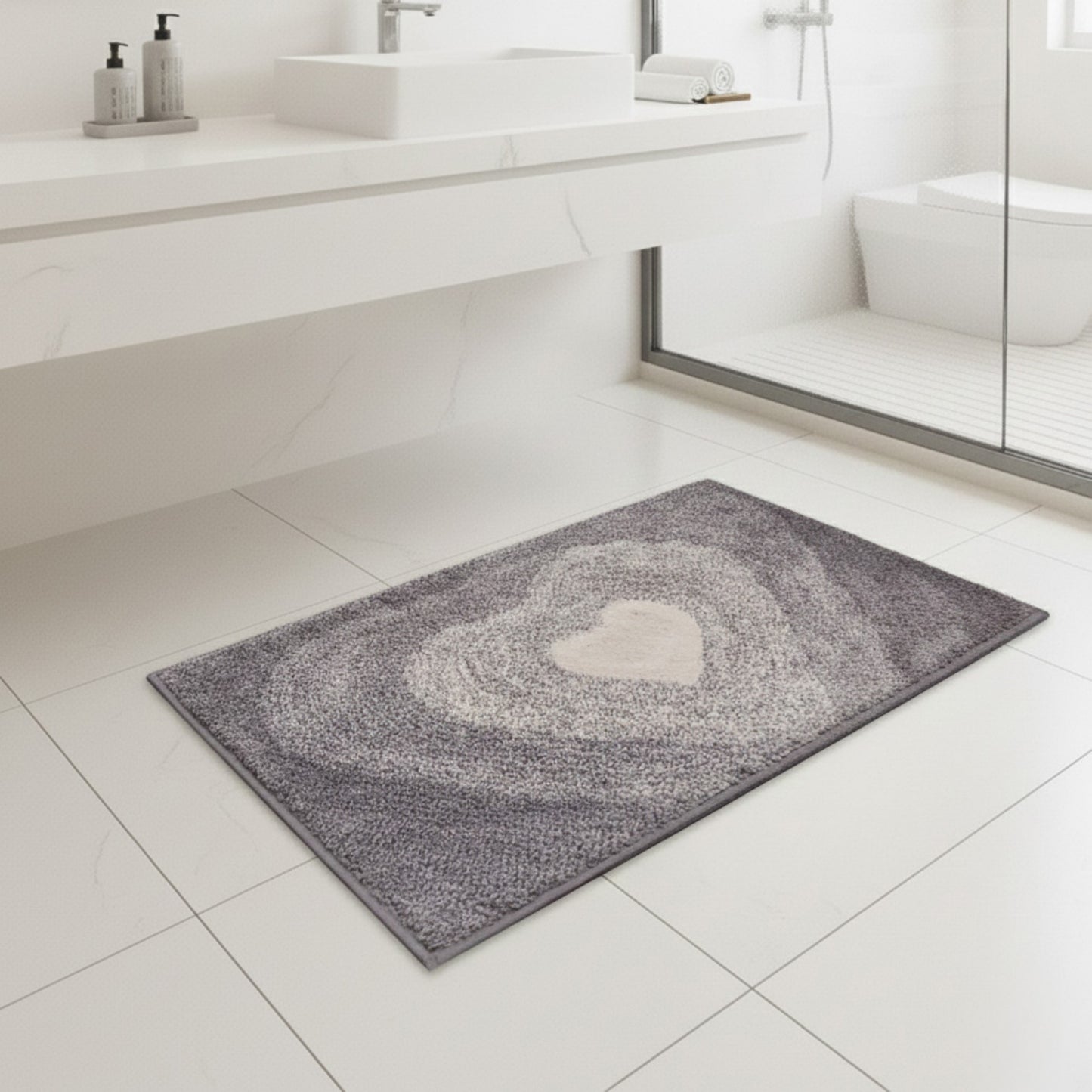 Plush Absorbent Bathroom Floor Mat with Heart Pattern Soft Textured Bath Rug for Tub Shower and Sink Areas