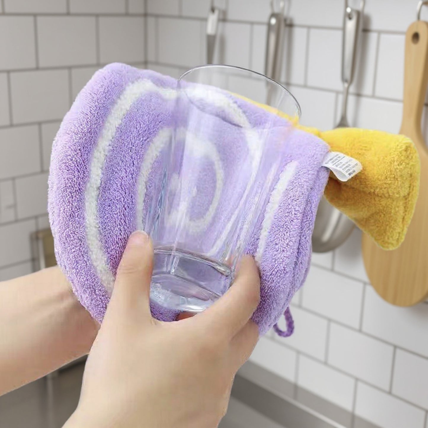 4-PC Lollipop Shaped Hanging Microfiber Hand Towels Set Soft Plush Absorbent Design with Bow Detail and Loop