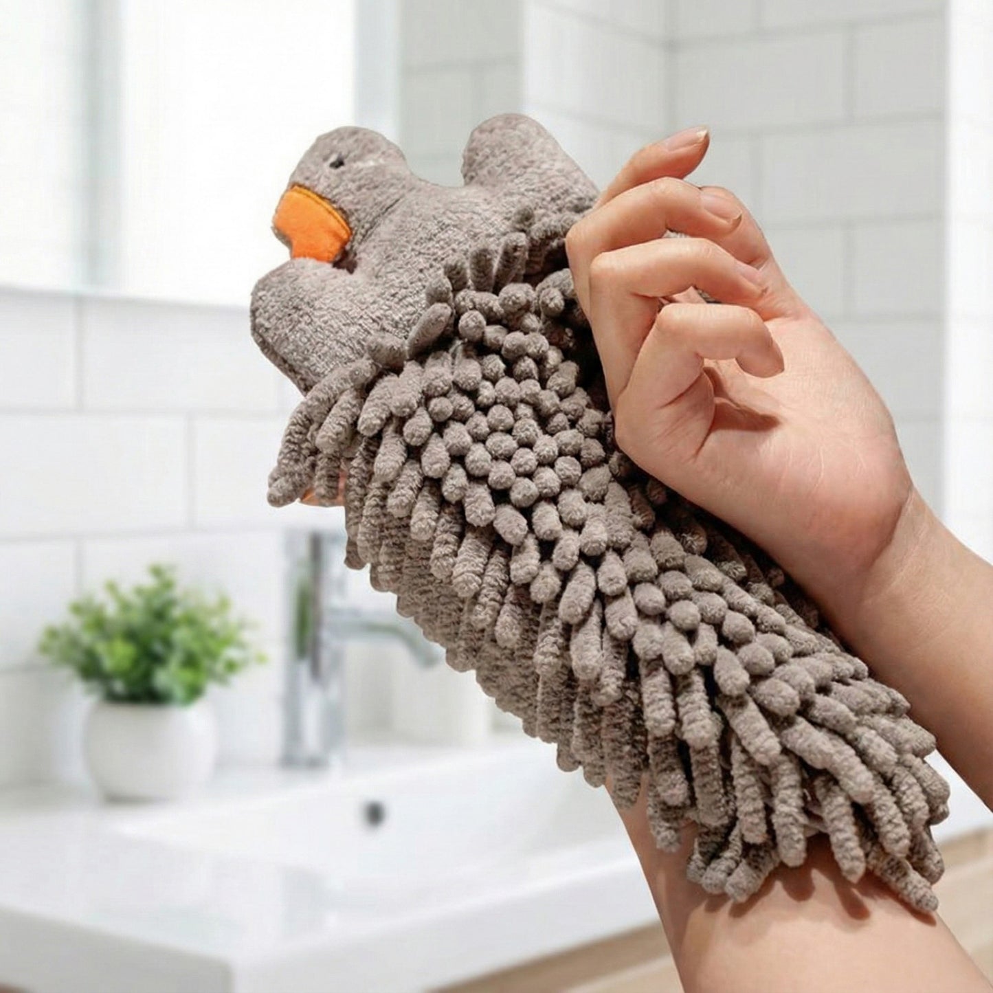 2-PC Duck Shaped Hanging Microfiber Hand Towels Set Soft Plush Absorbent Design with Loop for Kitchen or Bathroom