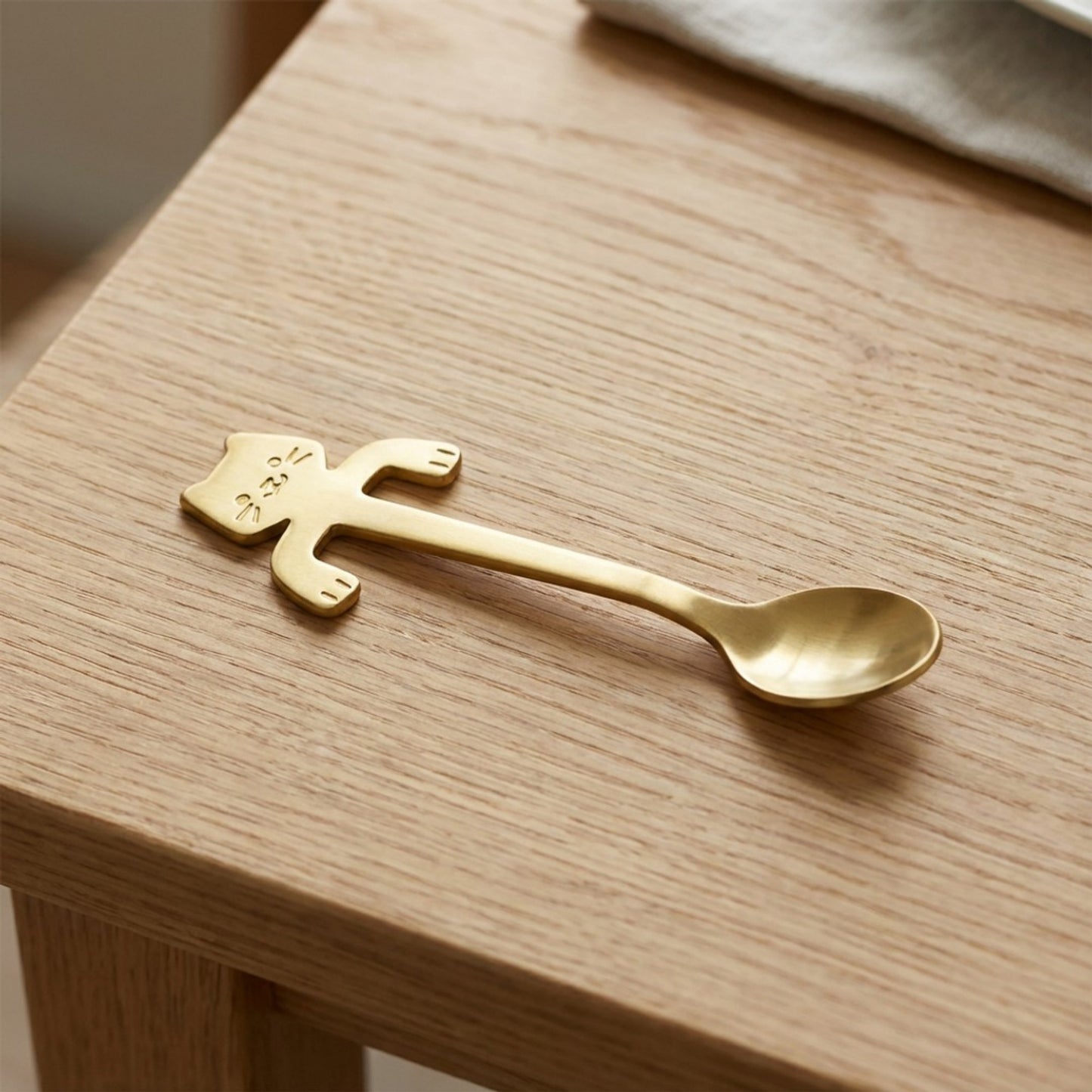 Cat Shaped Spoon Set Polished Metal Decorative Handle Cute Table Spoon 6 Piece Set